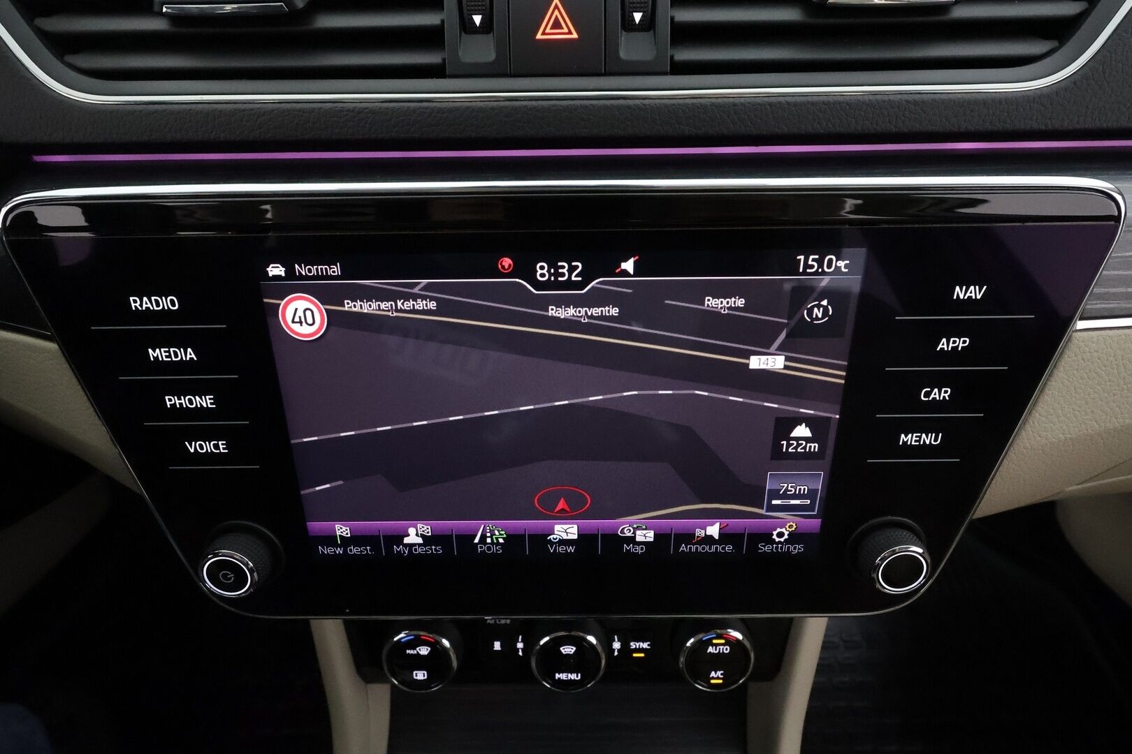 Skoda Superb 2020 Combi 2,0 TDI 150 Style DSG * Canton / Webasto / Koukku / ACC / Matrix / P.Kamera / Muistipenkki / Navi * - Suomi-auto / Kahdet renkaat aluvanteilla