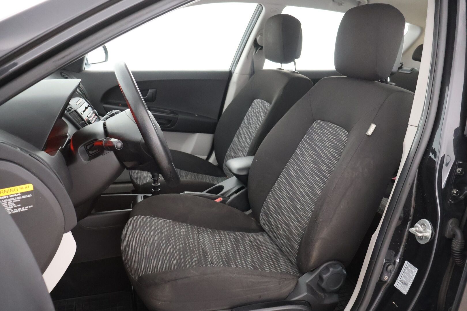 Kia cee'd 2007 1,6 LX HB 5D / YritysOutlet - Myydään vain yrityksille - YritysOutlet - Myydään vain yrityksille