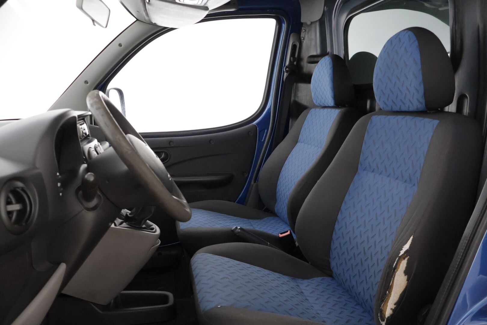 Fiat Doblo 2008 YritysOutlet - Myydään vain yrityksille 1,3 Multijet Van * Vetokoukku / Suomi-Auto * - * Uudet Talvirenkaat / Jakopää & viim. huolto tehty 220tkm 6/25! / Edullinen ja toimiva Suomi-Auto *