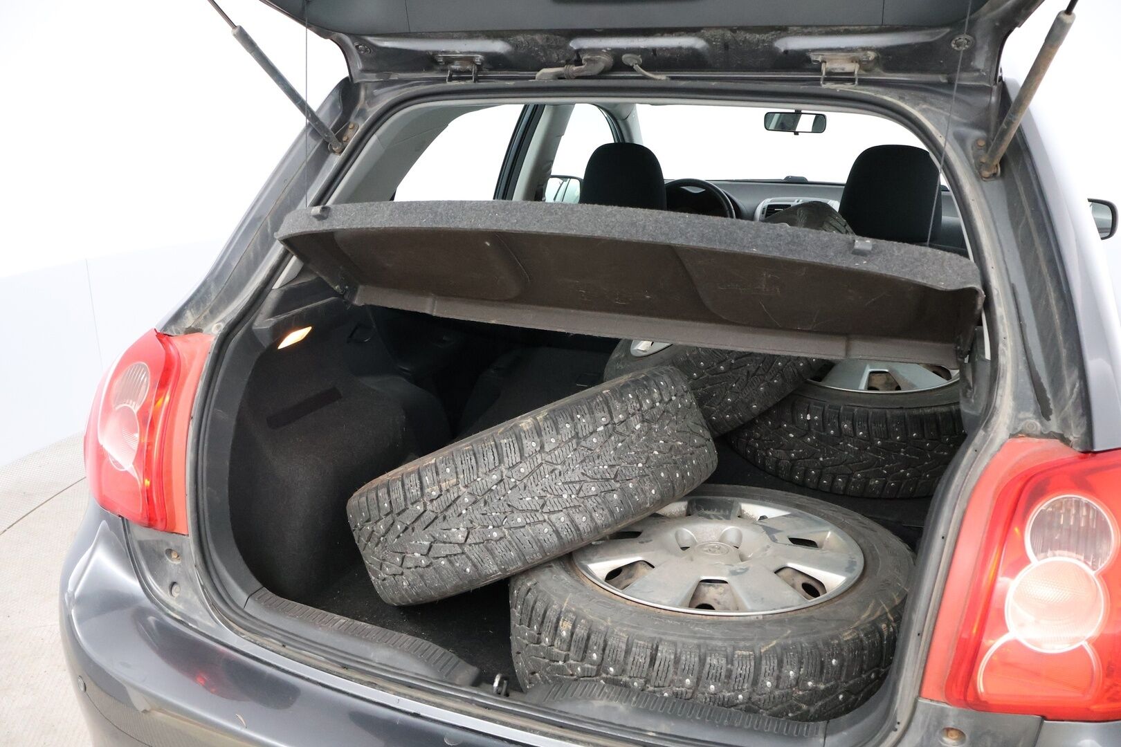 Toyota Auris 2008 *MYYDÄÄN HUUTOKAUPAT.COM*