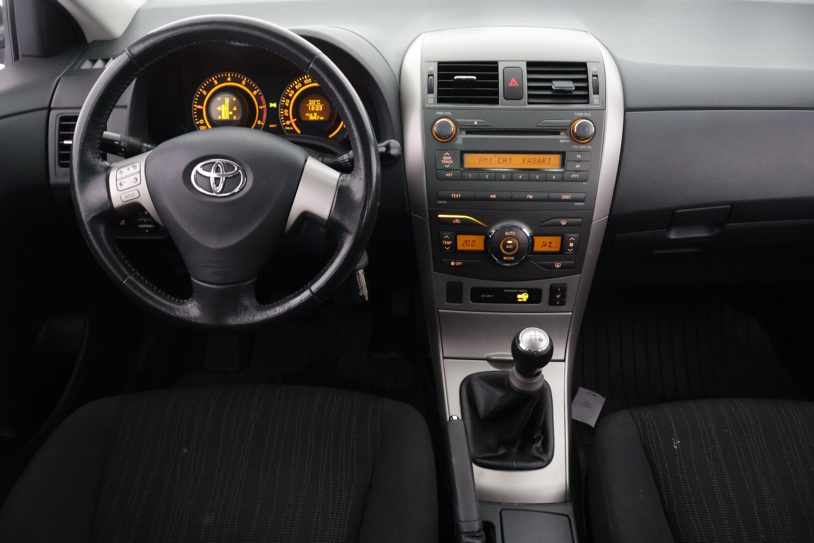 Toyota Corolla 2008 1,6 Dual VVT-i Linea Sol 4ov **Myydään huutokaupat.com** - Myydään huutokaupat.com