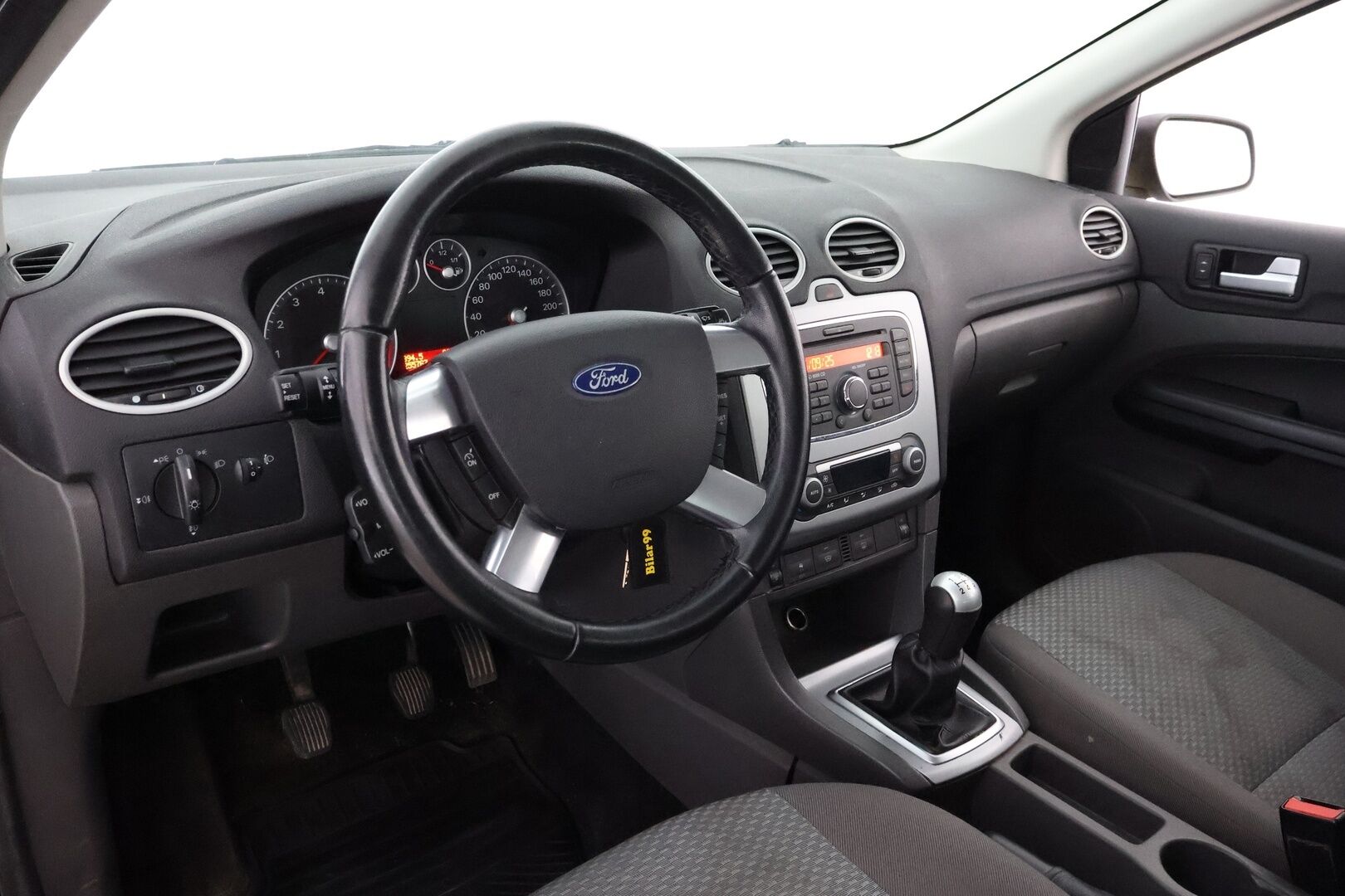 Ford Focus 2008 1,6 115hv Collection M5 Wagon - MYYDÄÄN HUUTOKAUPAT.COM! / Suomiauto / Vakkari / Vetokoukku / Lämm.tuulilasi / Lohko!