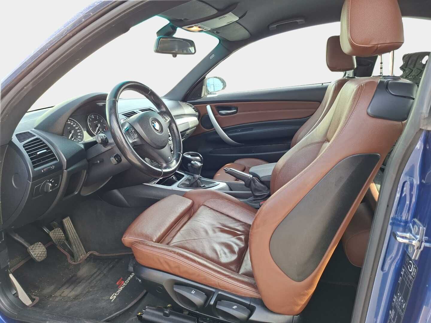 BMW 135 2007 E82 Coupé - Suomi-auto | HiFi | Lohkolämmitin | Ruskeat nahat | Juuri huollettu!