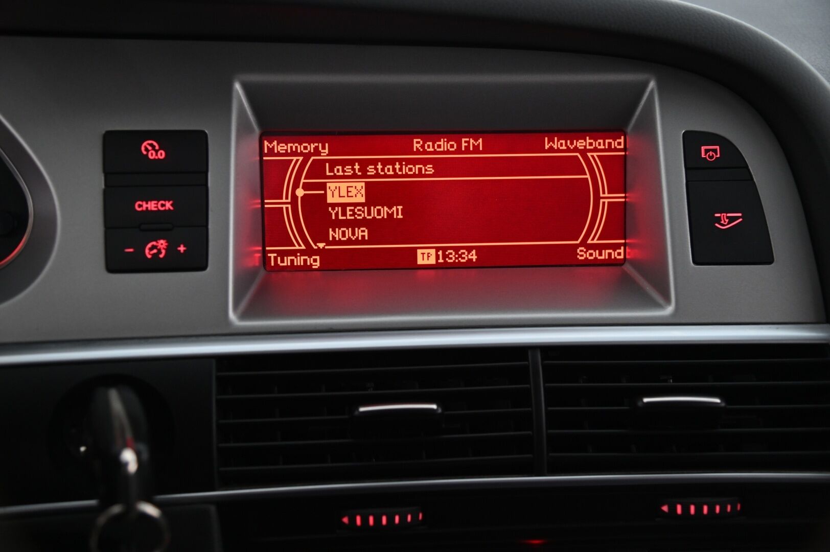Audi A6 2008 Avant 3,0 V6 TDI  *Myydään Huutokaupat.com*