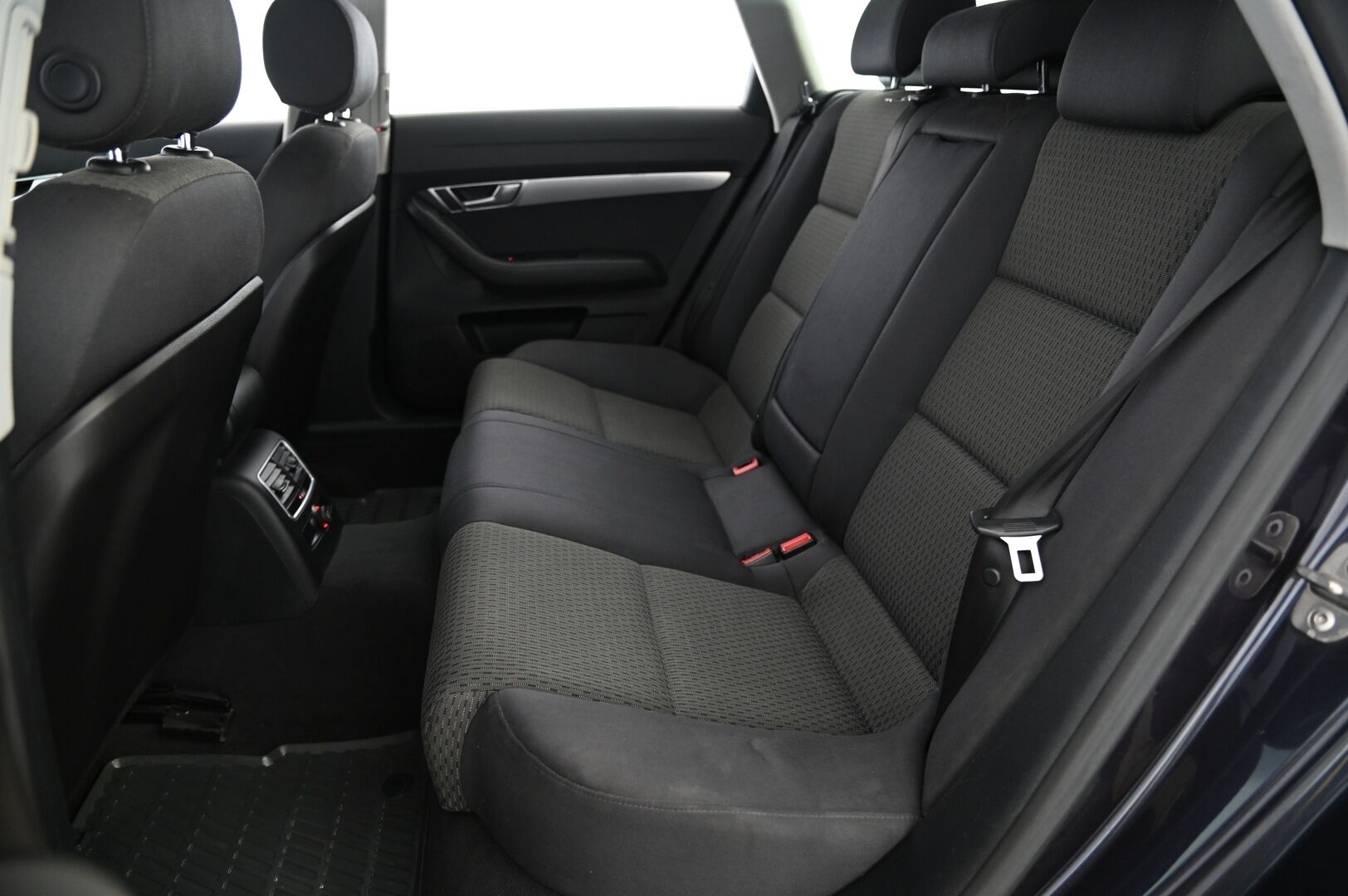 Audi A6 2008 Avant 3,0 V6 TDI  *Myydään Huutokaupat.com*