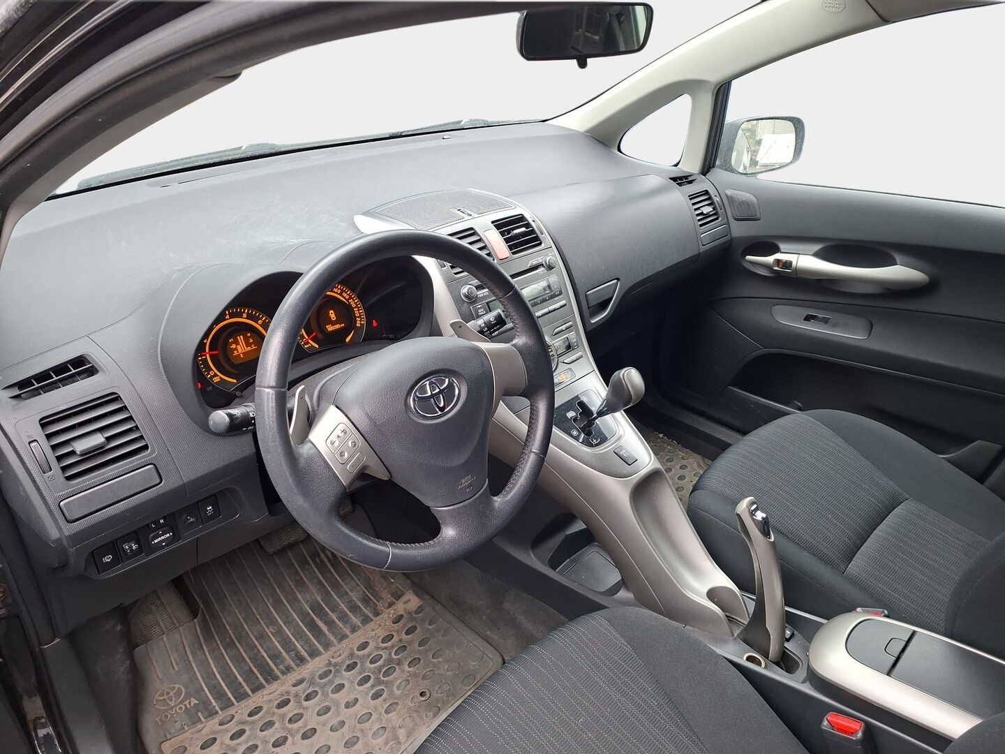 Toyota Auris 2008 1,6 Dual VVT-i Linea Sol 3ov MultiMode - Juuri huollettu / Moottorilämmitin / Siisti! / - HULLUT AVAJAISHULINAT KORKOTARJOUS 3,29 %