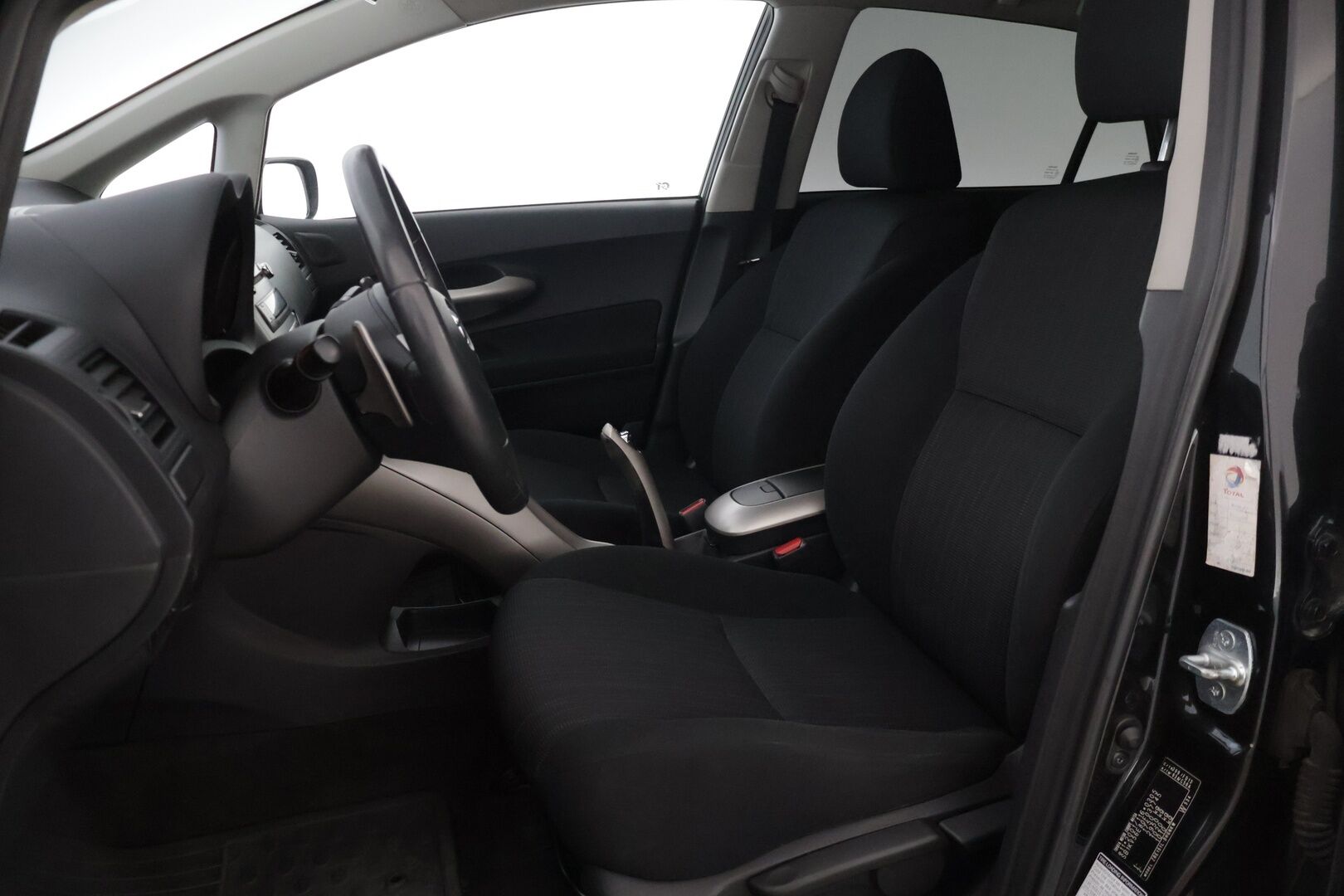 Toyota Auris 2008 1,6 Dual VVT-i Linea Sol 3ov MultiMode - | Juuri huollettu | Moottorilämmitin | Siisti |