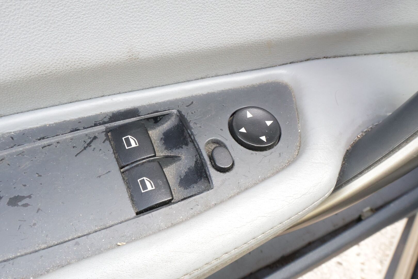 BMW 116 2005 116i E87 Hatchback YritysOutlet - Myydään vain yrityksille - YritysOutlet - Myydään vain yrityksille | Myydään korjattavaksi