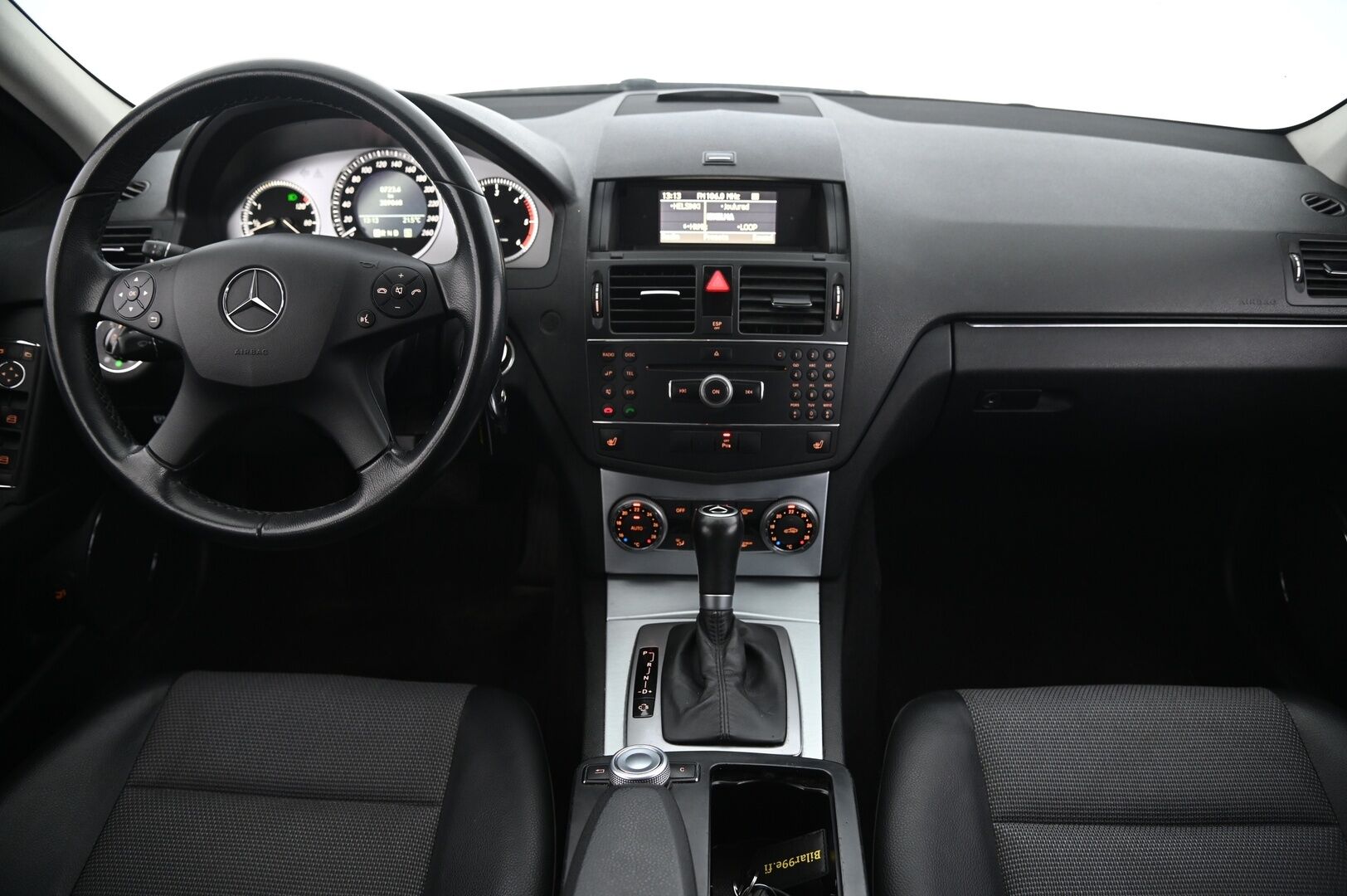 Mercedes-Benz C 2008 200 CDI T A Business *Myydään Huutokauppa.com / Suomi-Auto / Lohko / Koukku / Vakkari / Tutkat* - *Myydään Huutokauppa.com / Sähkötoiminen takaluukku / 2X renkaat vanteineen* - HULLU BLACKWEEK KORKOTARJOUS 2,49%