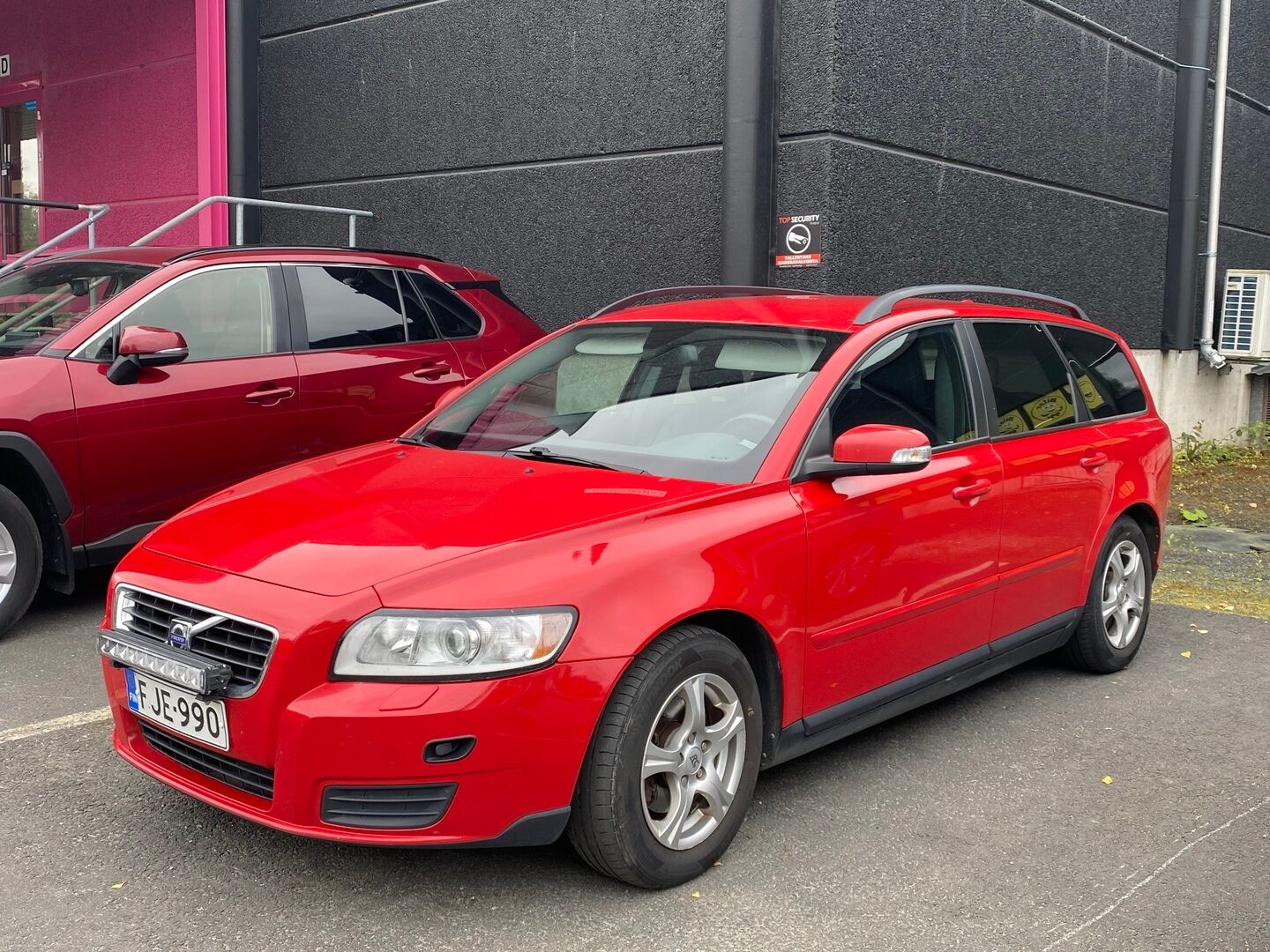 Volvo V50 2009 1,8F (125 hv) Kinetic man - YritysOutlet - Myydään vain yrityksille
