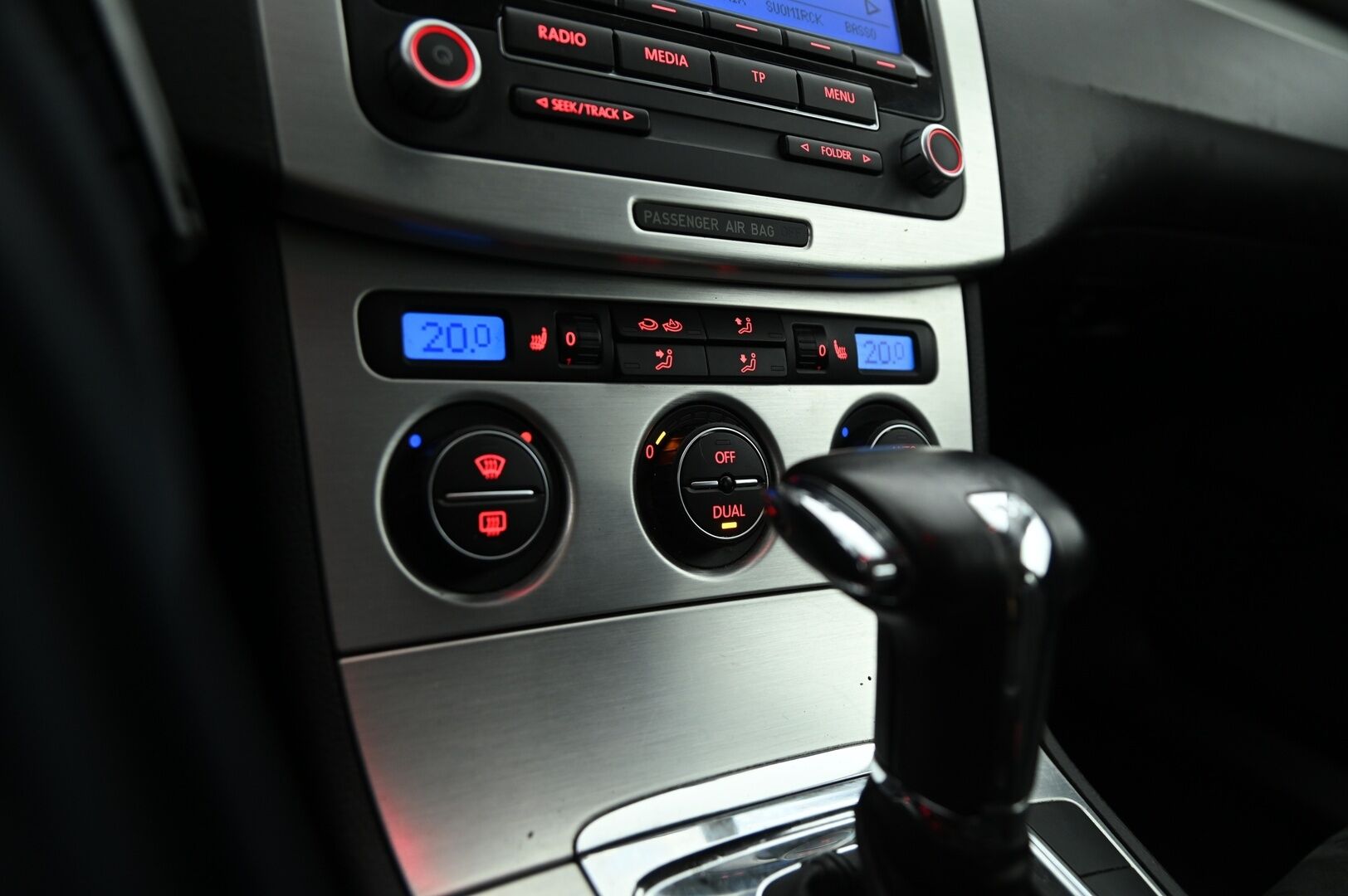Volkswagen Passat 2009 Variant Highline 2,0 TDI PowerDiesel 103 kW DSG-aut *Myydään huutokaupat.com*