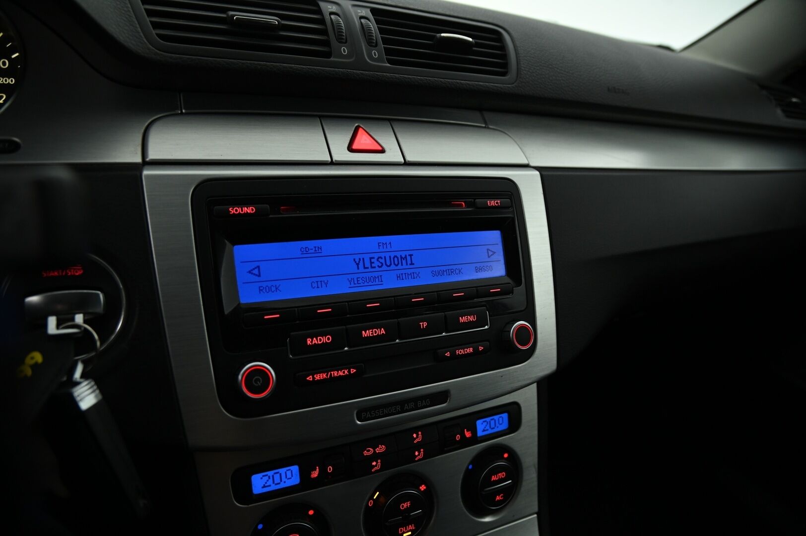Volkswagen Passat 2009 Variant Highline 2,0 TDI PowerDiesel 103 kW DSG-aut *Myydään huutokaupat.com*