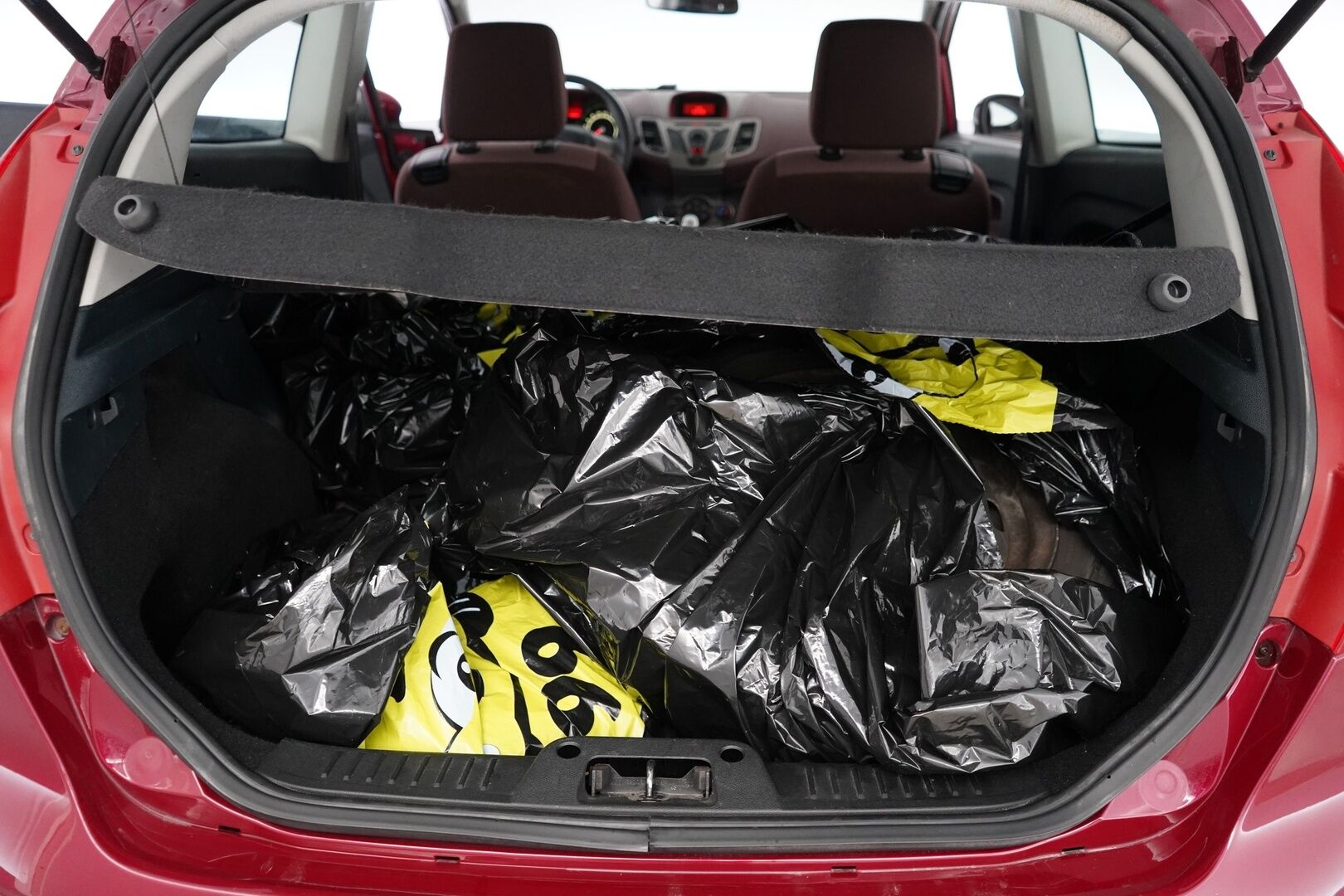 Ford Fiesta 2009 1,25 82 hv Trend M5 3-ovinen - YritysOutlet - Myydään vain yrityksille - Suomi-auto toiselta omistajalta / Kahdet renkaat