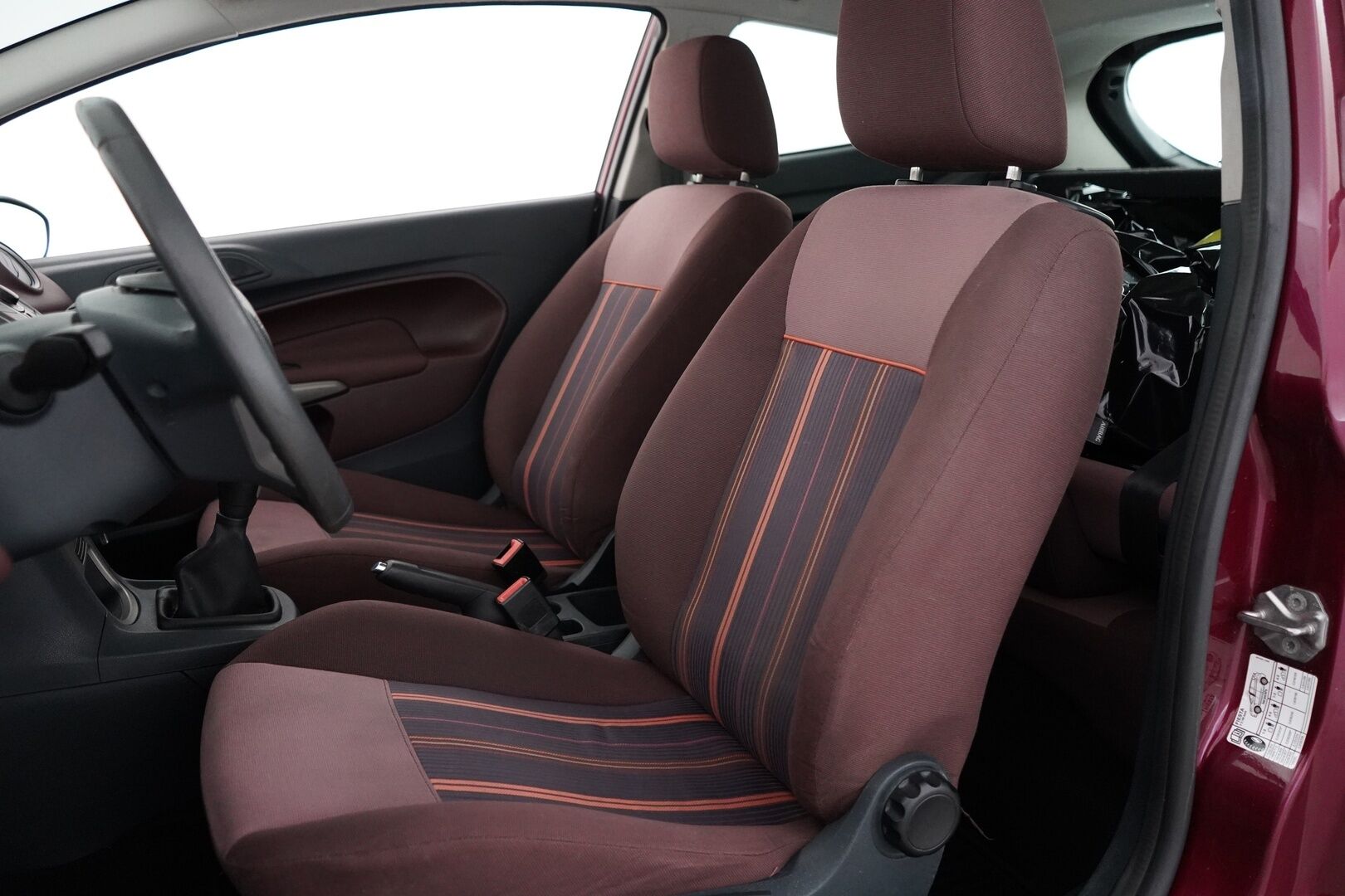 Ford Fiesta 2009 1,25 82 hv Trend M5 3-ovinen - YritysOutlet - Myydään vain yrityksille - Suomi-auto toiselta omistajalta / Kahdet renkaat