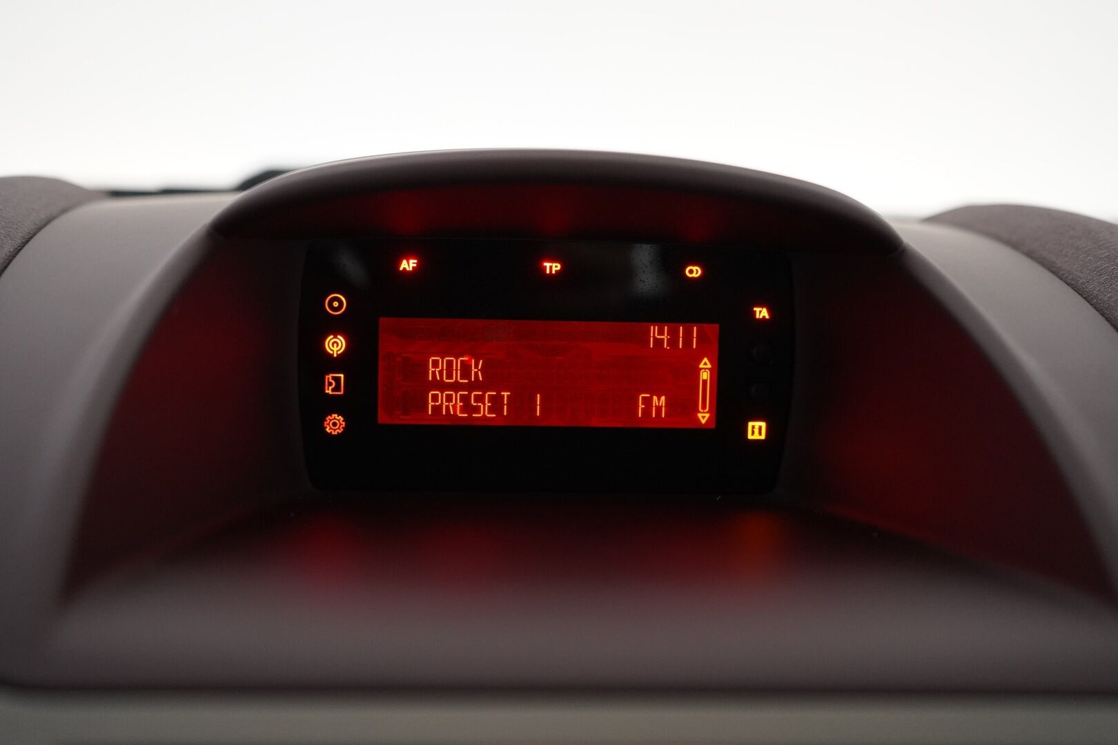 Ford Fiesta 2009 1,25 82 hv Trend M5 3-ovinen - YritysOutlet - Myydään vain yrityksille - Suomi-auto toiselta omistajalta / Kahdet renkaat