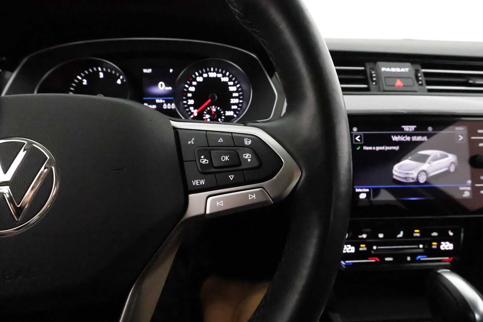 Volkswagen Passat 2022 Sedan Style 2,0 TDI EVO SCR 110 kW DSG-autom. **Adapt.vakkari / P.kamera / Koukku / LED / Webasto / KeylessGo** - 1.Om Suomi-auto / Kahdet renkaat aluvanteilla / Apple&Android 