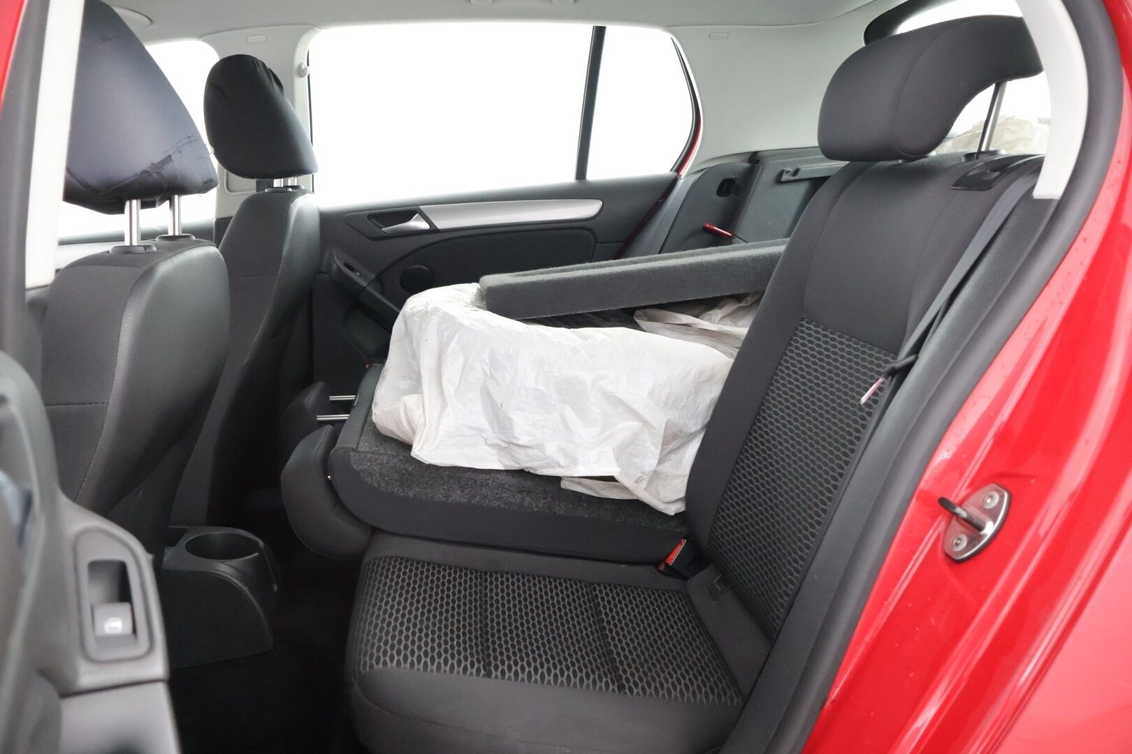 Volkswagen Golf 2009 Trendline 1,4 TSI 90 kW 4-ovinen - Myydään huutokaupat.com !