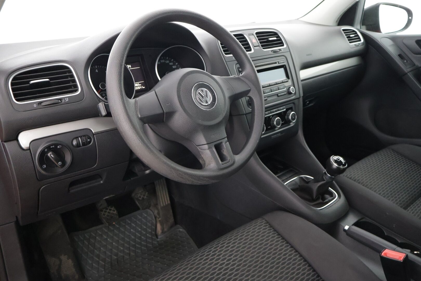 Volkswagen Golf 2009 Trendline 1,4 TSI 90 kW 4-ovinen - Myydään huutokaupat.com !