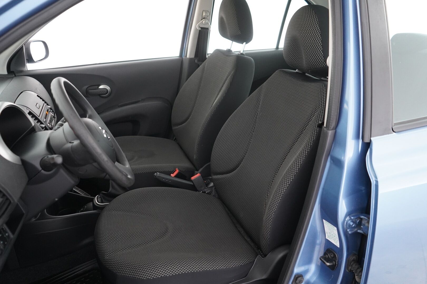 Nissan Micra 2009 1,2 59 Visia 5-vaiht. 5-ov. - Lohko | Ilmastointi | 2x Renkaat | Suomi-auto | Huoltokirja