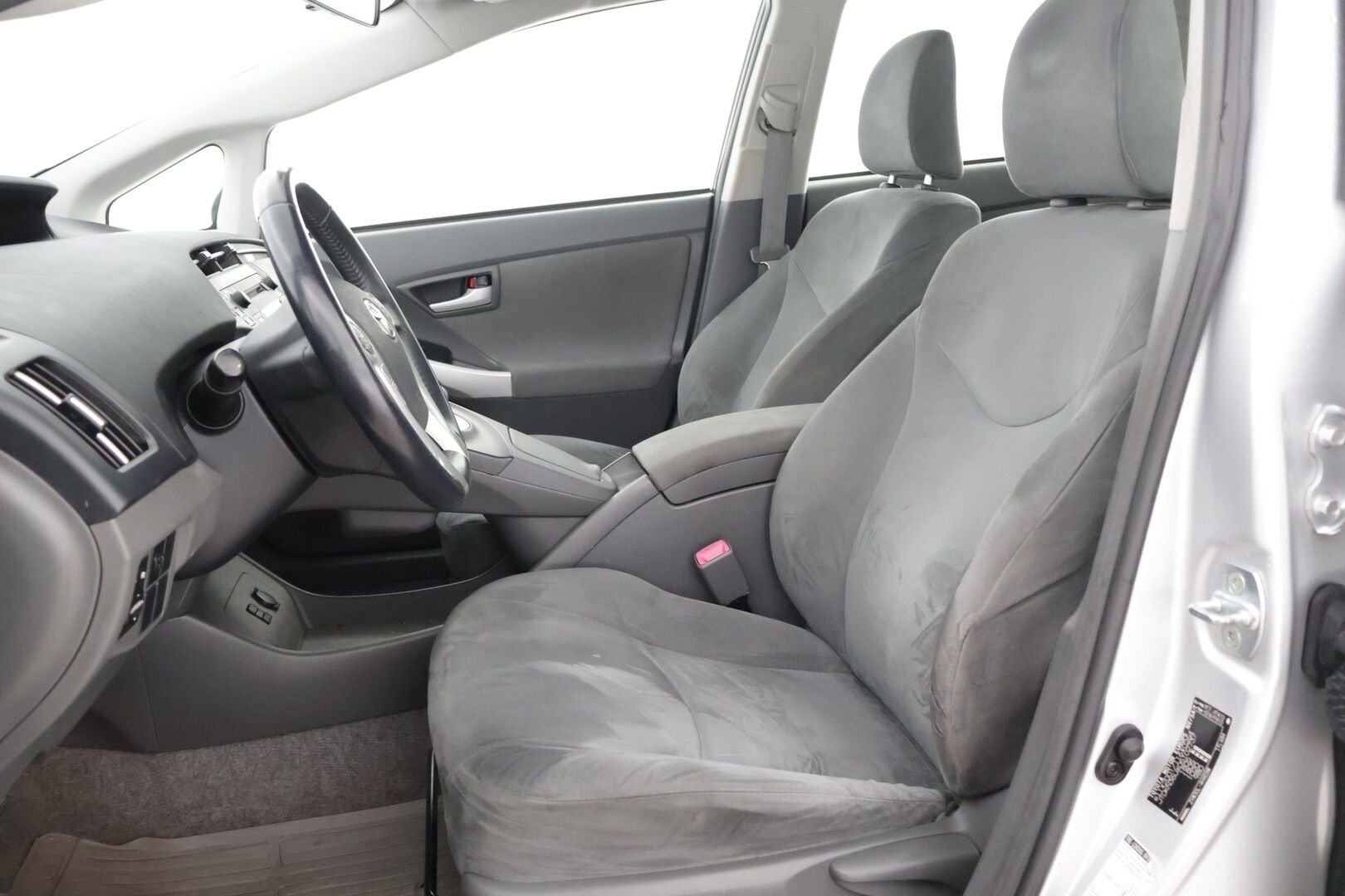 Toyota Prius 2010 HSD Sol 5ov - 2 renkaat / HUD / Vakinopeudensäädin / Huoltohistoria *