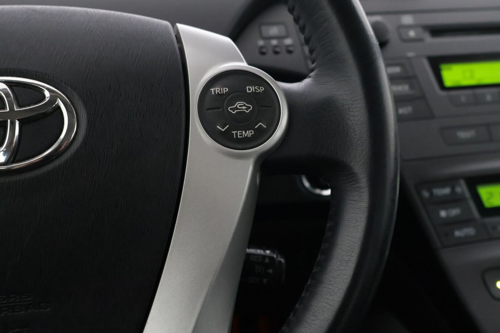 Toyota Prius 2010 HSD Sol 5ov - 2 renkaat / HUD / Vakinopeudensäädin / Huoltohistoria *