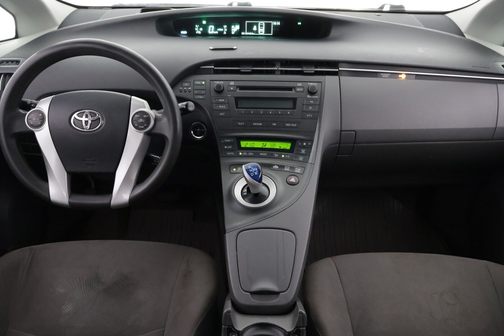 Toyota Prius 2010 Hybrid Sport ** Juuri katsastettu / HUD / Keyless / Kahdet renkaat - ** Tämä huippu myydään huudossa!
