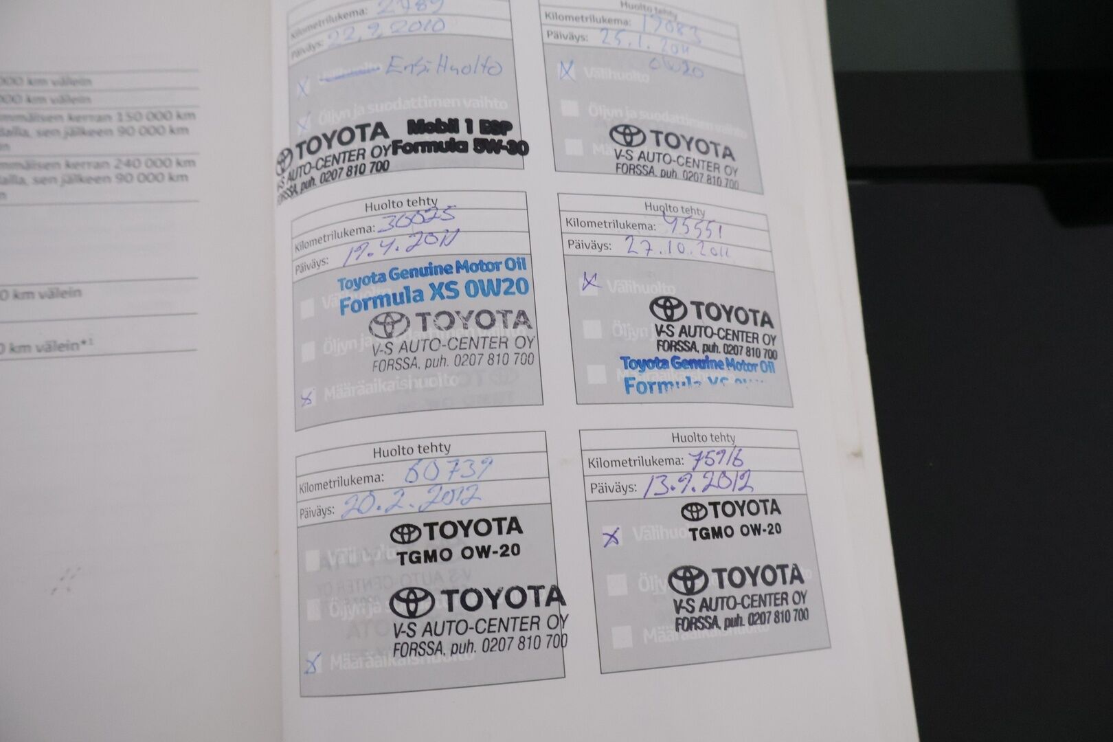 Toyota Prius 2010 Hybrid Sport ** Juuri katsastettu / HUD / Keyless / Kahdet renkaat - ** Tämä huippu myydään huudossa!