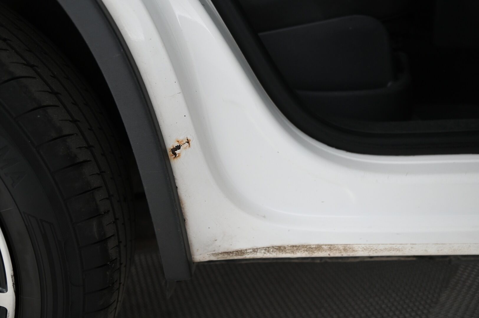 Volkswagen Tiguan 2010 Sport & Style 2,0 TDI 103 kW (140 hv) 4MOTION*Myydään Huutokaupat.com* - *Myydään Huutokaupat.com* *Panoraama / Webasto / Koukku*