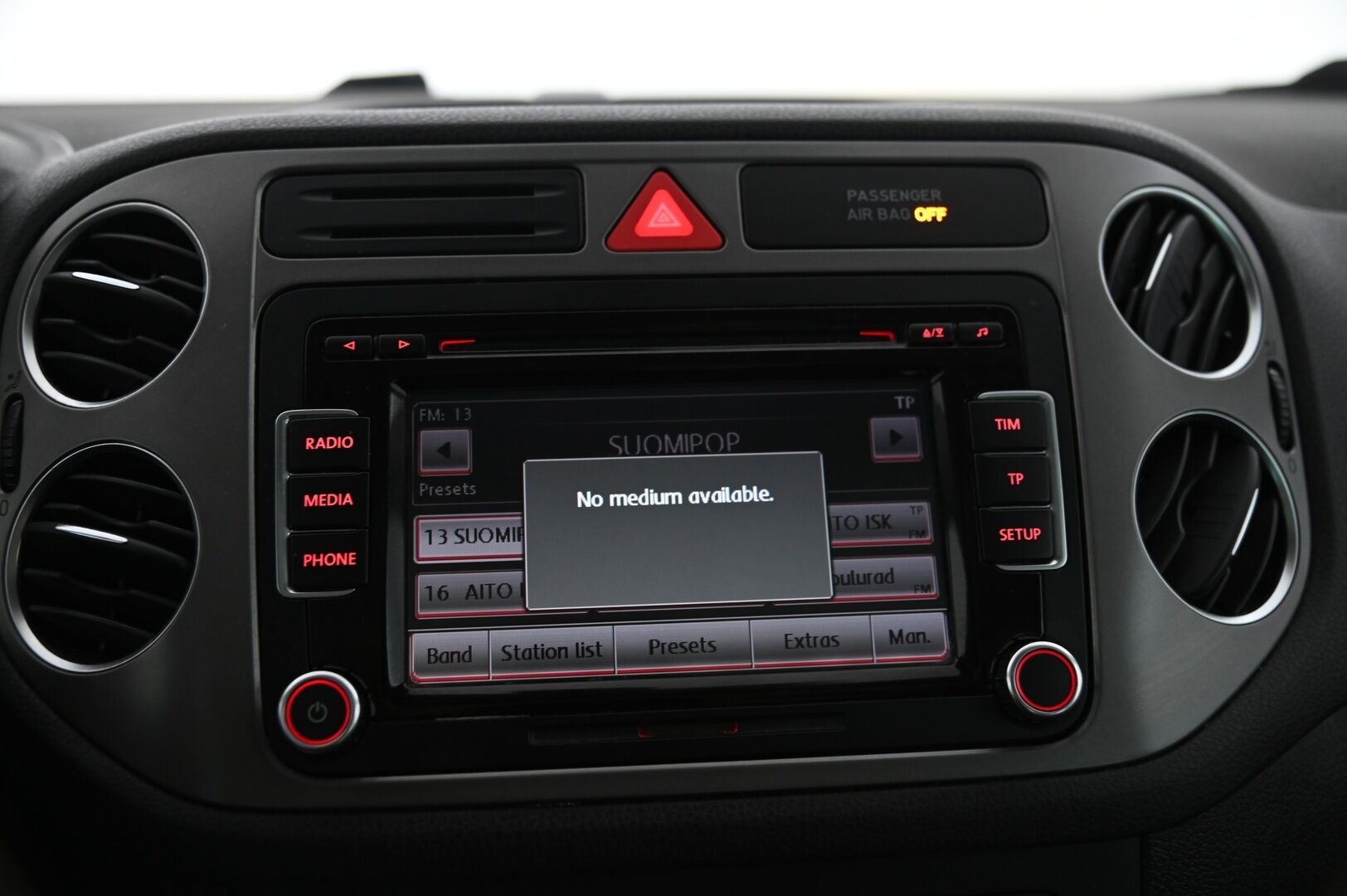 Volkswagen Tiguan 2010 Sport & Style 2,0 TDI 103 kW (140 hv) 4MOTION*Myydään Huutokaupat.com* - *Myydään Huutokaupat.com* *Panoraama / Webasto / Koukku*