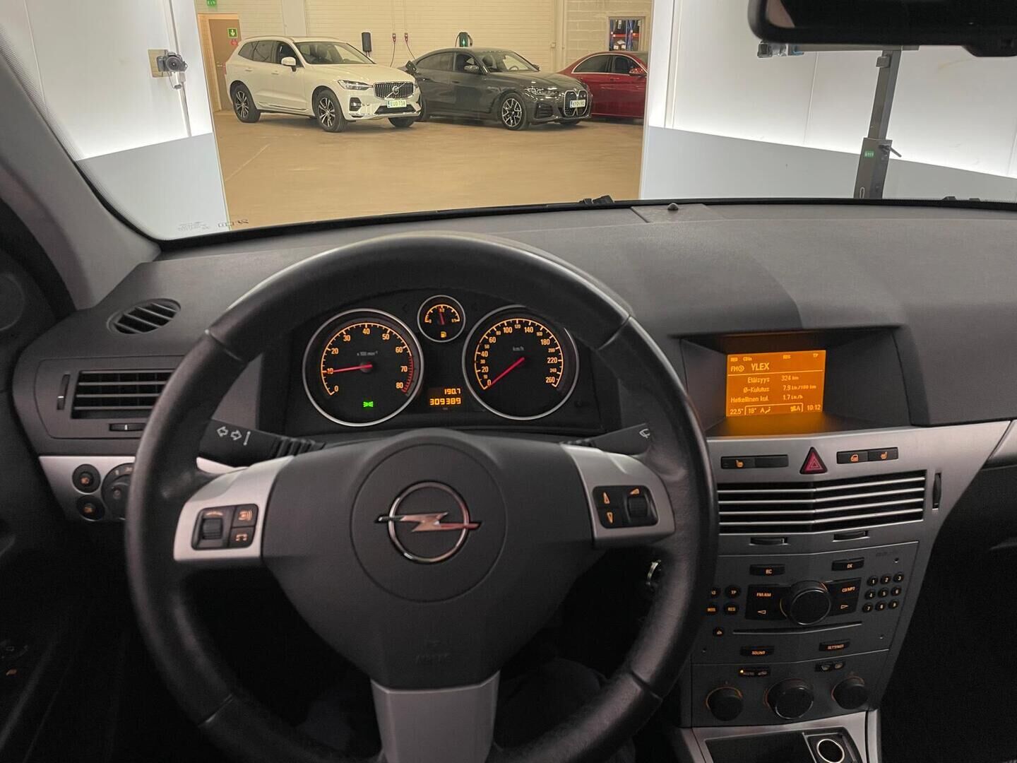 Opel Astra 2010 Wagon Ultimate 1,6 Ecotec 85kW MT5 - Myydään Huutokaupat.com - – Tämä auto myydään huutokaupat.com -sivuston kautta | Juuri Katsastettu & Huollettu! | Lohko+Sisäpistoke | Vakkari | 2X Renkaat & Vanteet |