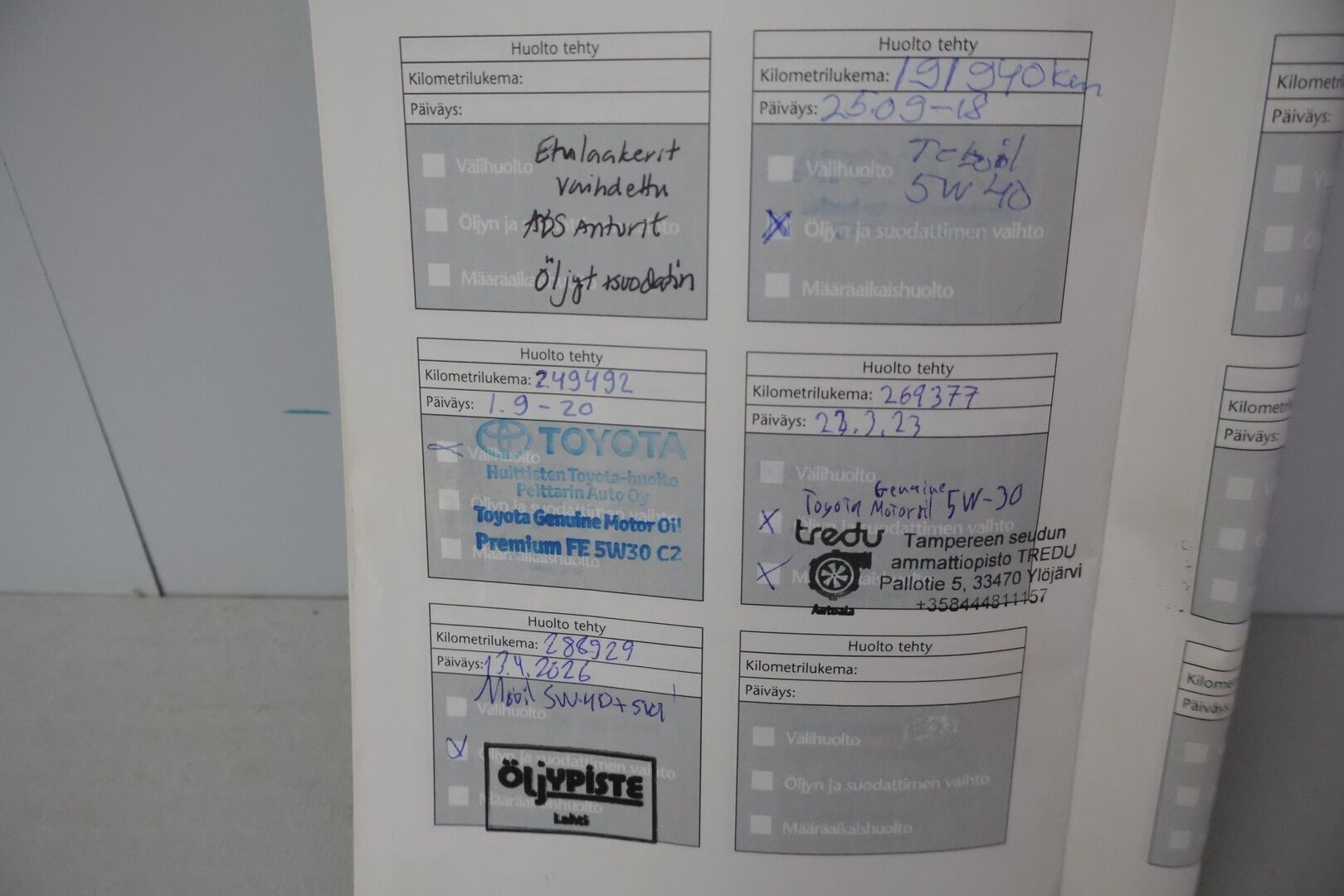 Toyota AYGO 2011 1,0 VVT-i Red  Myydään  Huutokaupat.com - Myyään Huutokaupat.com