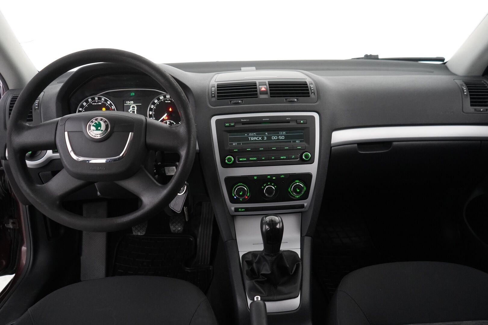 Skoda Octavia 2010 1,6 TDI CR DPF Ambiente - YritysOutlet - Myydään vain yrityksille - Suomi-auto | Koukku | Fiksut huollot | Viimeisin huolto 09/2025 224tkm
