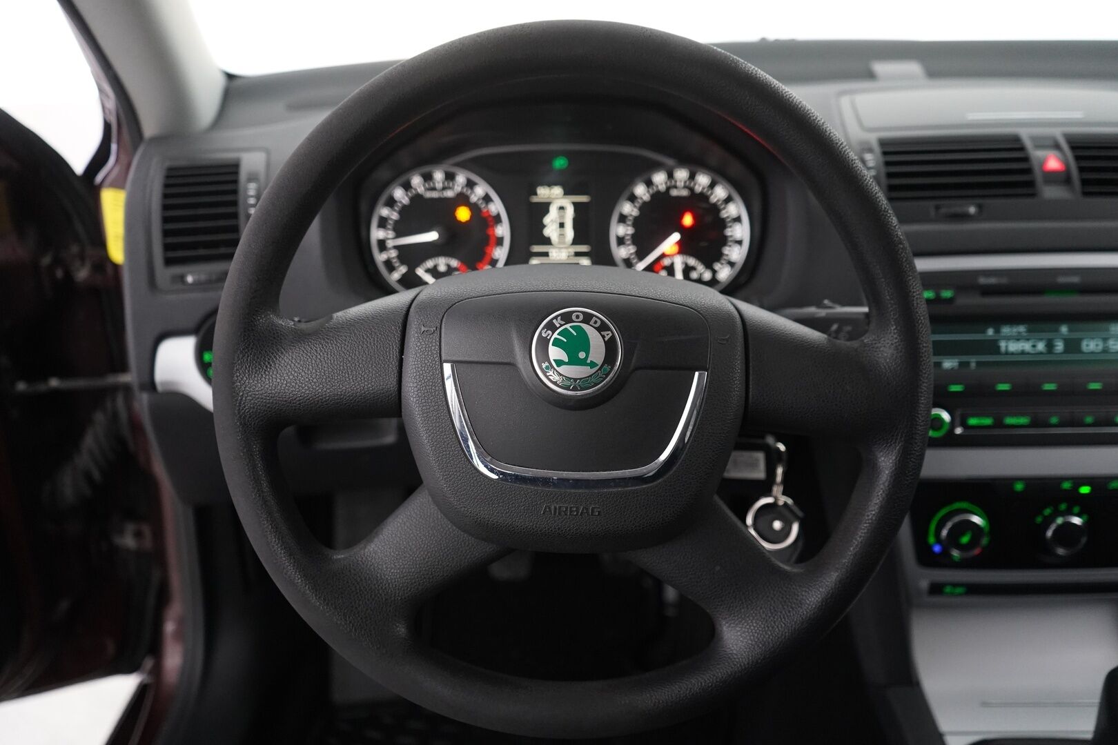 Skoda Octavia 2010 1,6 TDI CR DPF Ambiente - YritysOutlet - Myydään vain yrityksille - Suomi-auto | Koukku | Fiksut huollot | Viimeisin huolto 09/2025 224tkm
