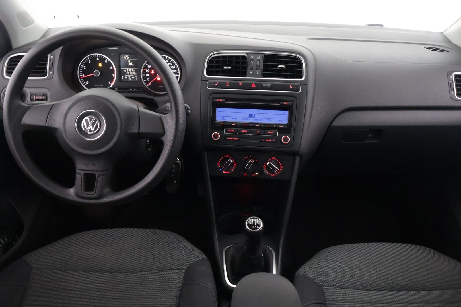 Volkswagen Polo 2011 Comfortline 1,2 TSI 77 kW (105 hv) 4-ovinen - *MYYDÄÄN HUUTOKAUPAT.COM*