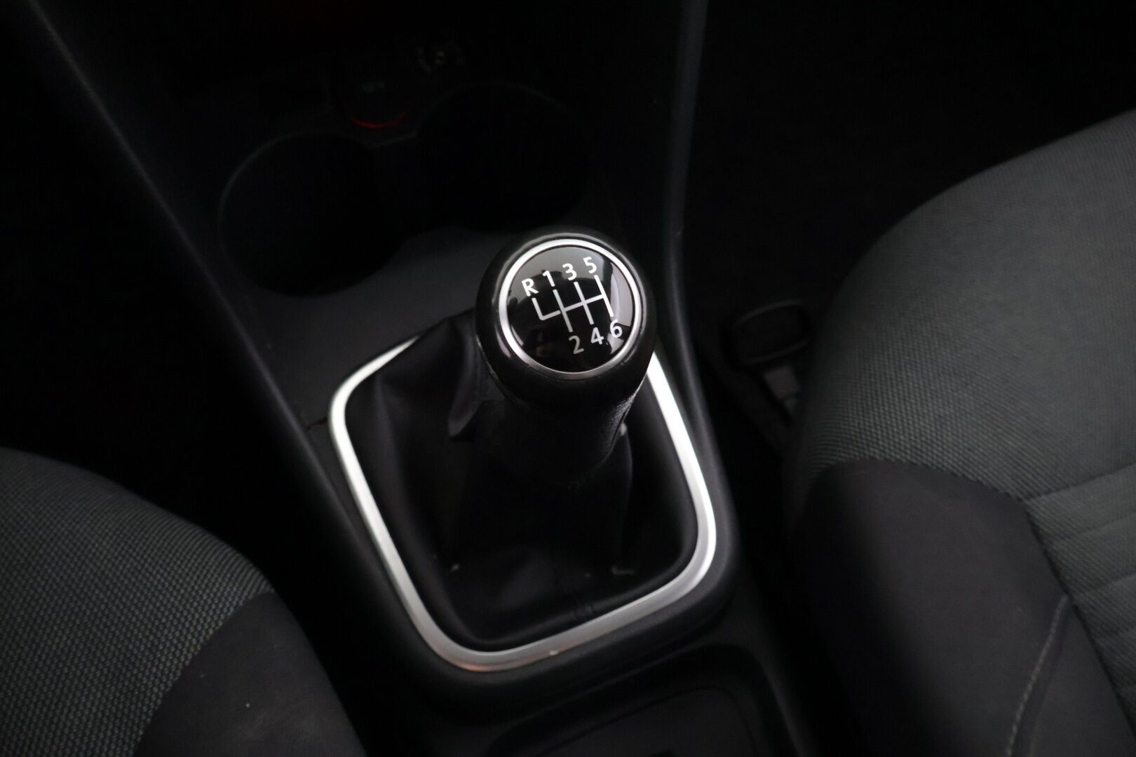 Volkswagen Polo 2011 Comfortline 1,2 TSI 77 kW (105 hv) 4-ovinen - *MYYDÄÄN HUUTOKAUPAT.COM*