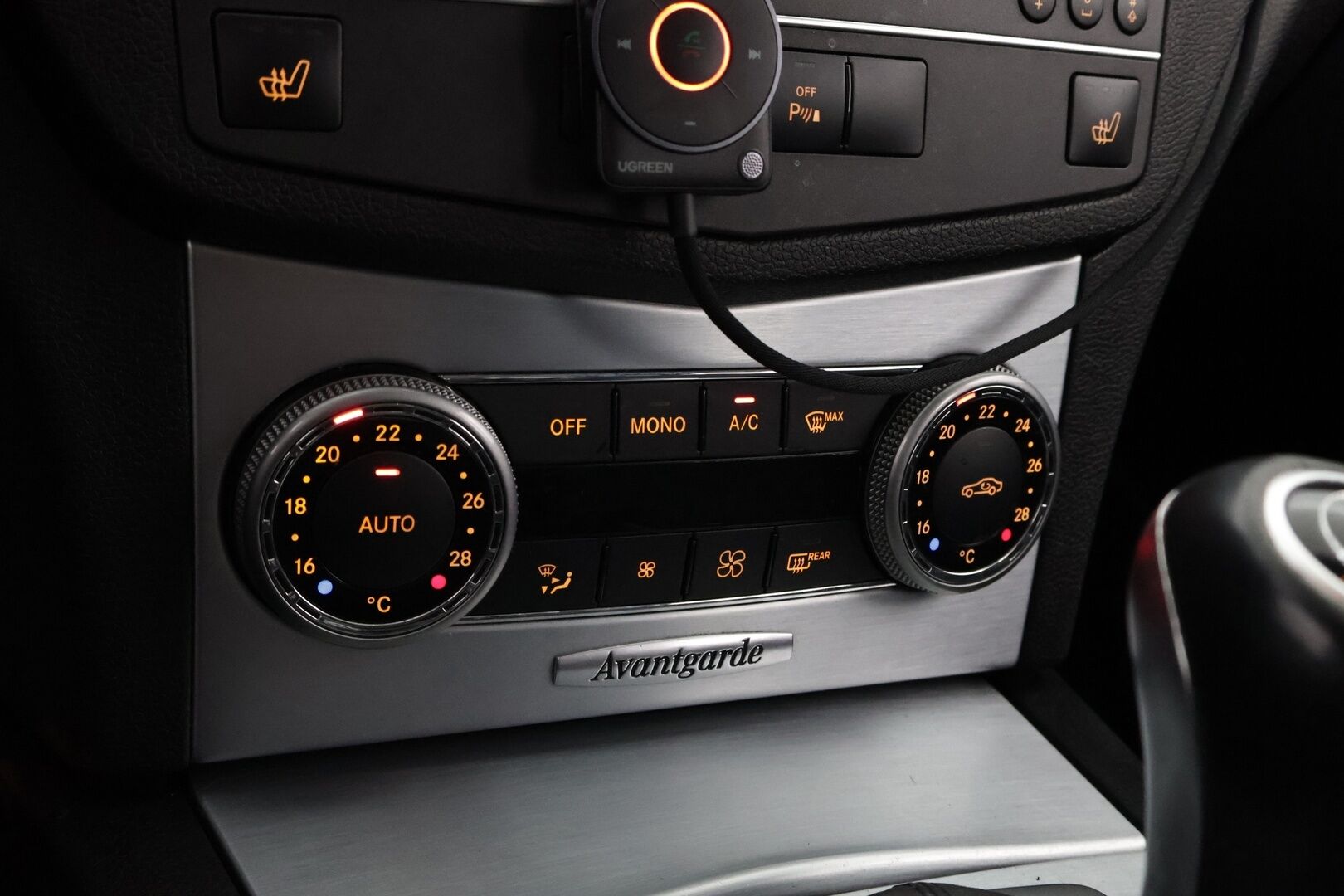 Mercedes-Benz C 2011 200 CDI BE T A Premium Business - YritysOutlet - Myydään vain yrityksille - – Tämä auto myydään YritysOutlet -valikoimasta vain yritykselle