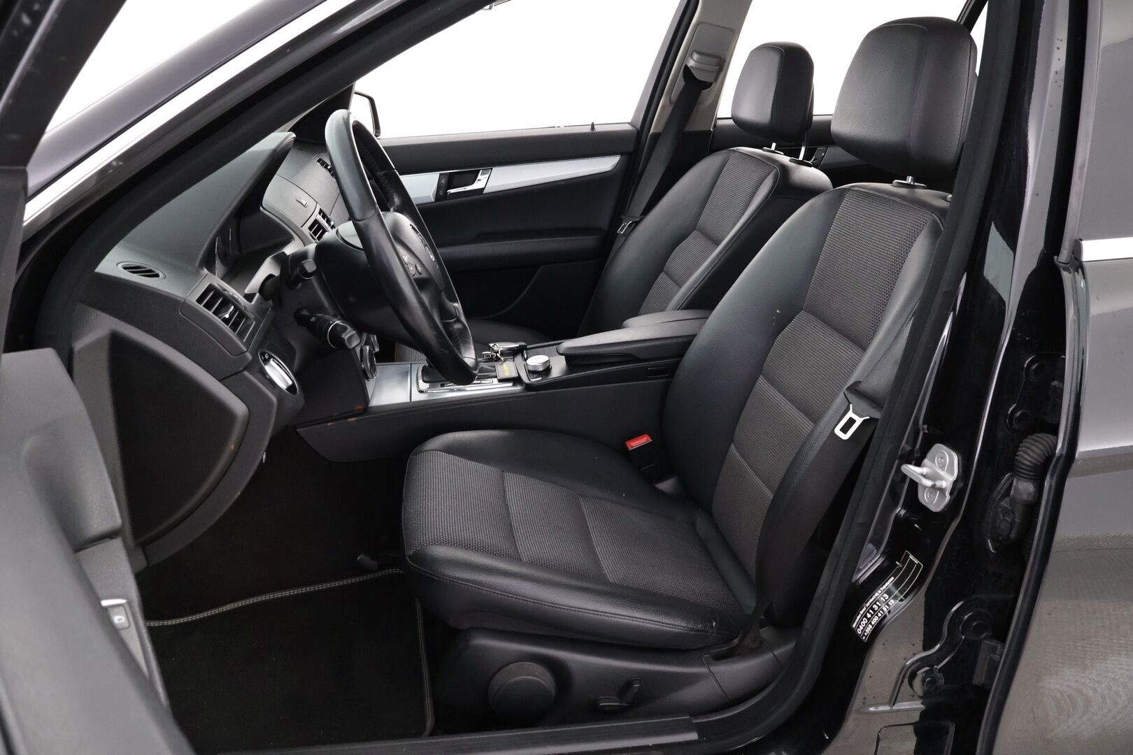 Mercedes-Benz C 2011 200 CDI BE T A Premium Business - YritysOutlet - Myydään vain yrityksille - – Tämä auto myydään YritysOutlet -valikoimasta vain yritykselle