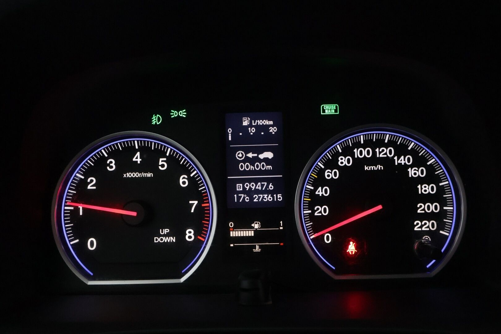 Honda CR-V 2011 2,0i Elegance Lifestyle 4WD Business *Lohko+sisäpistoke / XENON / Koukku / Osanahat* - Juuri katsastettu / Hyvä huoltohistoria / Kahdet hyvät renkaat