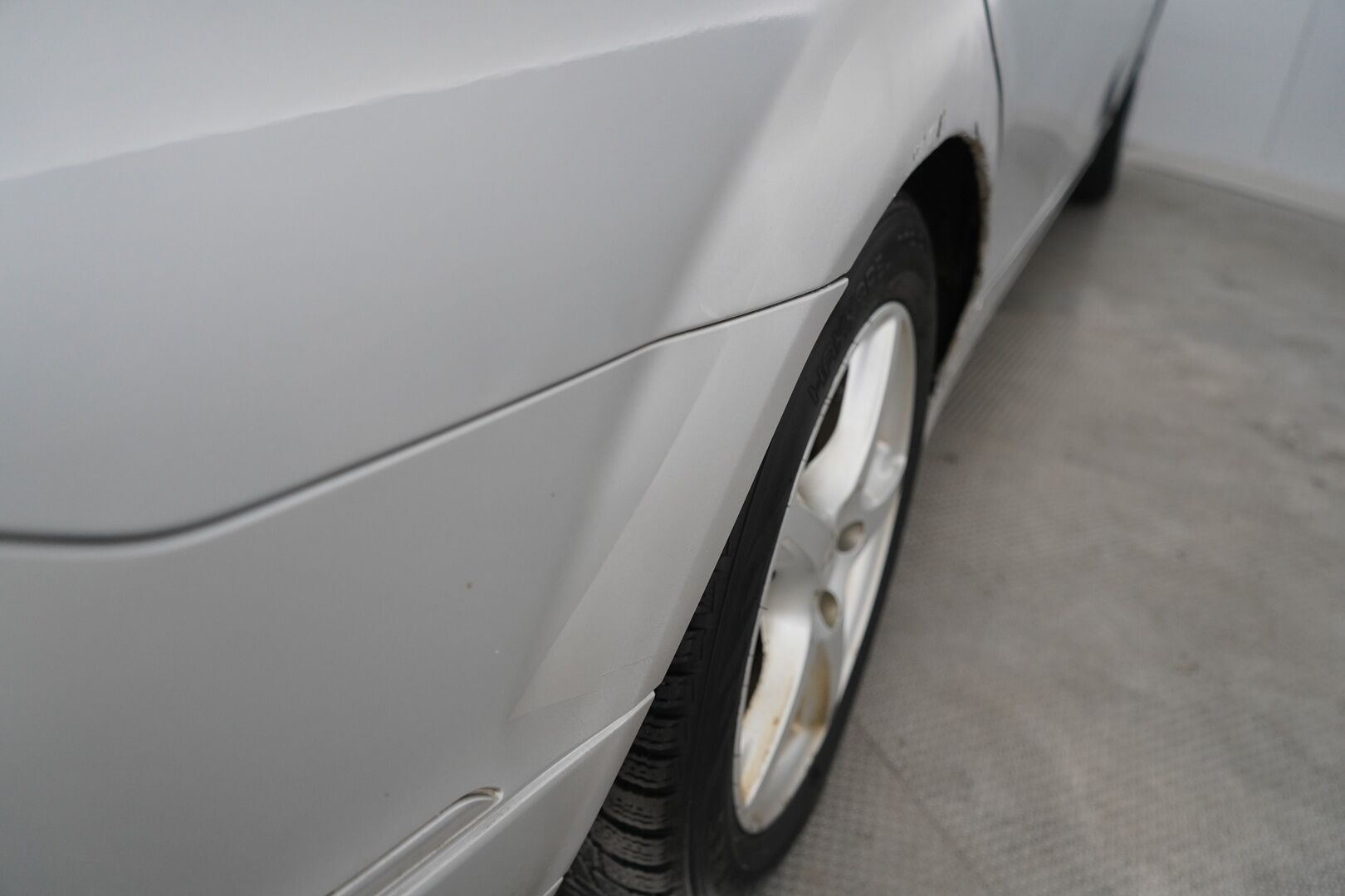 Mercedes-Benz C 2008 * MYYDÄÄN HUUTOKAUPAT.COM *