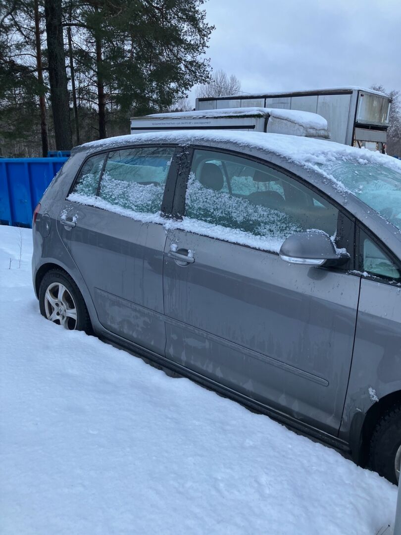 Volkswagen Golf Plus 2011 Comfortline 1,4 TSI 90 kW (122 hv) - YritysOutlet - Myydään vain yrityksille - Myydään korjattavaksi!