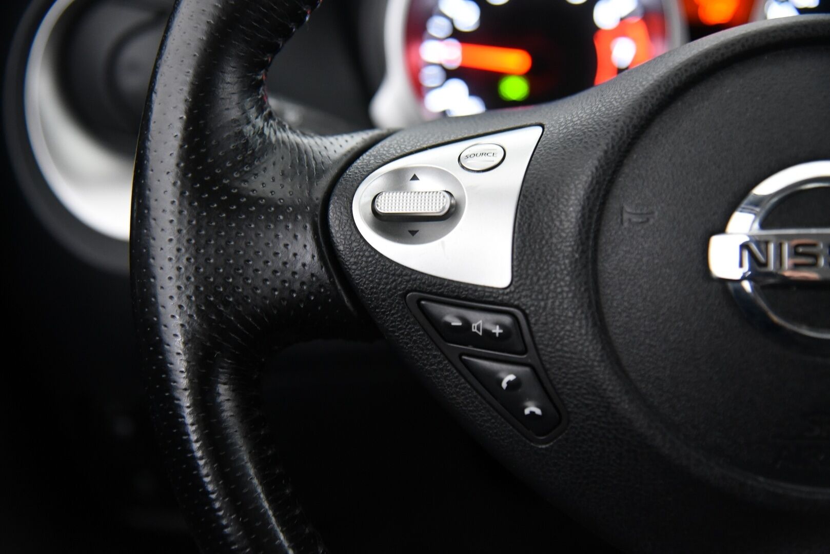 Nissan Juke 2011 1.6 Pure Drive Acenta / YritysOutlet - Myydään vain yrityksille /