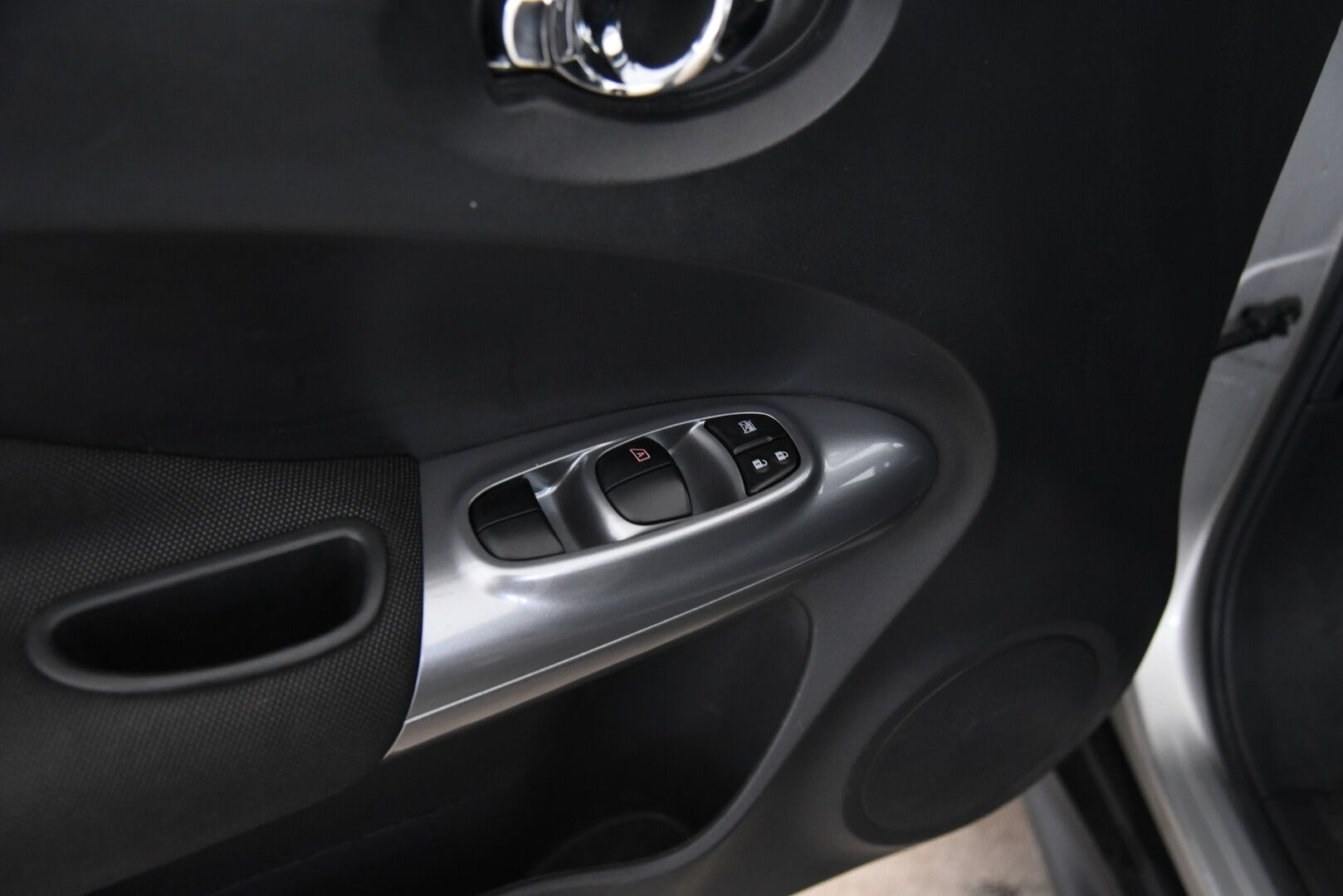 Nissan Juke 2011 1.6 Pure Drive Acenta / YritysOutlet - Myydään vain yrityksille /