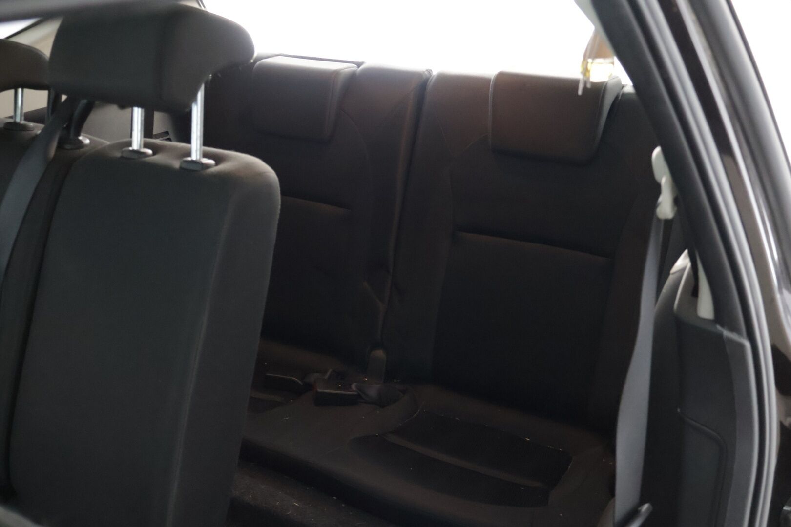 Nissan Qashqai+2 2012 1,6L Stop / Start System Acenta 2WD 5M/T ** Myydään huutokaupat.com-sivustolla / 7p / 2x renkaat / Lohko / Panoraama ** - *Kattavasti huollettu! / Kaksilla renkailla / Katsastus voimassa 2/2026 saakka!*