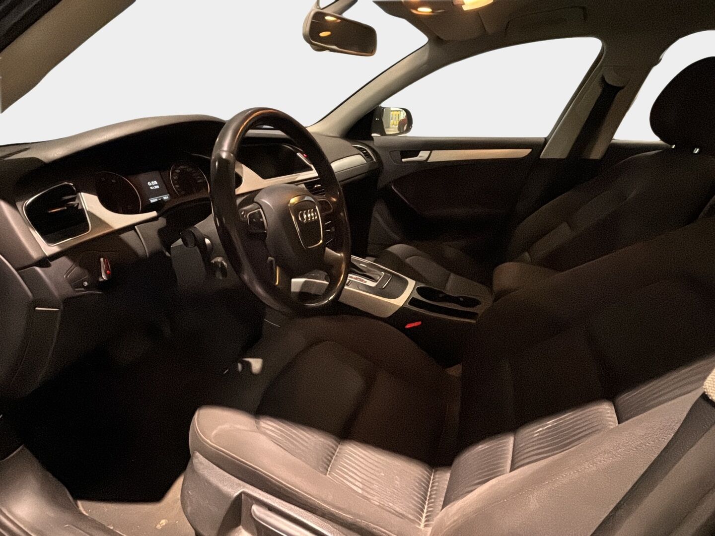 Audi A4 2012 Avant 1,8 TFSI 88 kW multitronic Pro Businesss Plus - YritysOutlet - Myydään vain yrityksille - Seuraava katsastus 09/26! / Öljynkulutus remontti tehty! / Todella kattava huoltohistoria