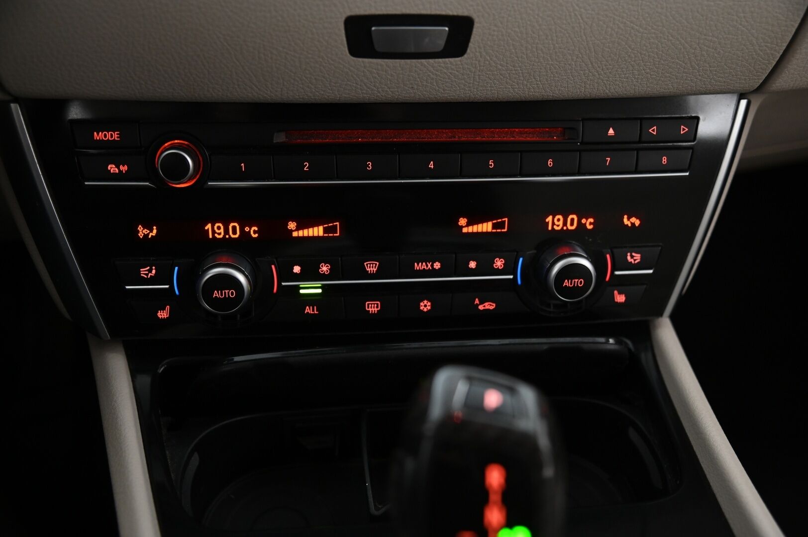 BMW 530 GRAN TURISMO 2011 A F07 Gran Turismo *Tämä auto myydään YritysOutlet -valikoimasta vain yritykselle* - *Tämä auto myydään YritysOutlet -valikoimasta vain yritykselle*