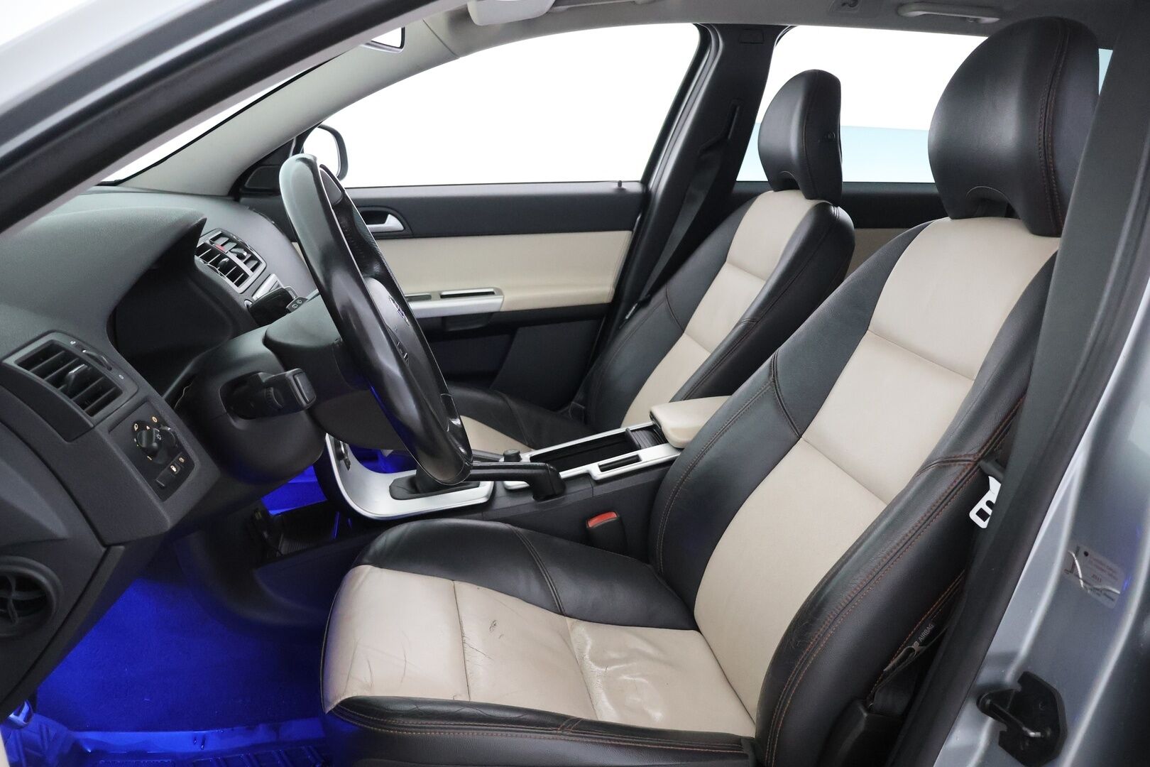 Volvo V50 2011 1,6D DRIVe S/S Classic Business - Myydään Huutokaupat.com 