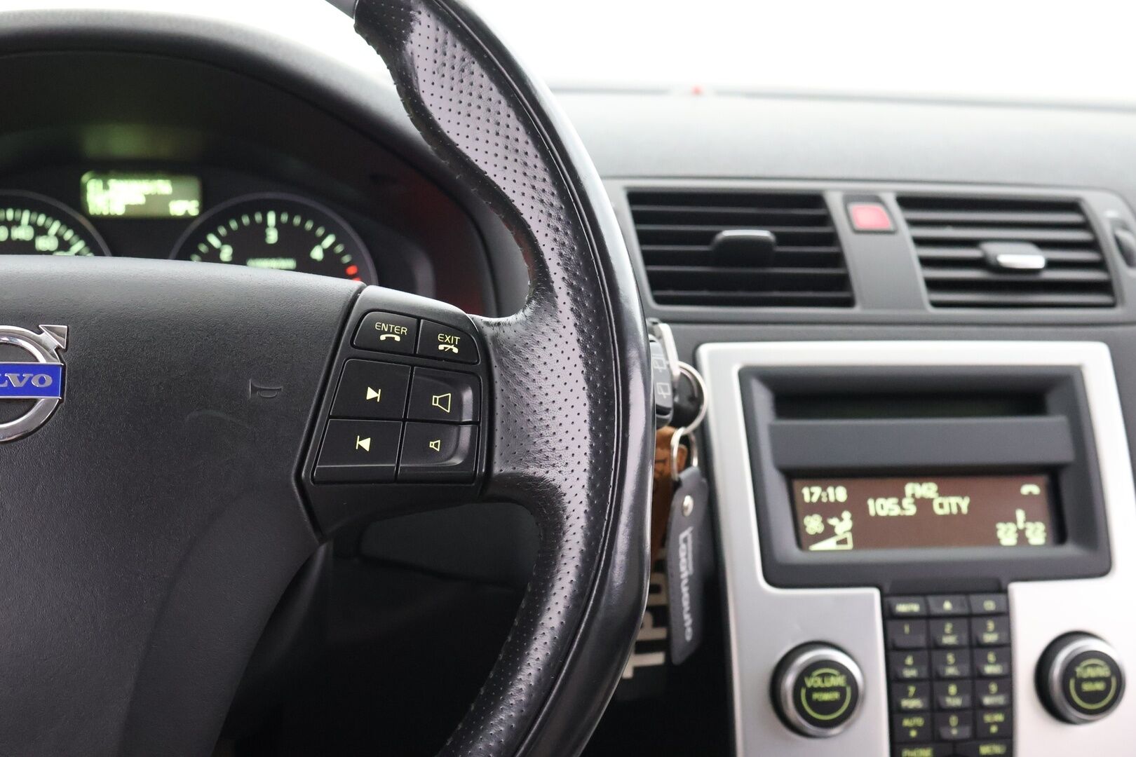 Volvo V50 2011 1,6D DRIVe S/S Classic Business - Myydään Huutokaupat.com 