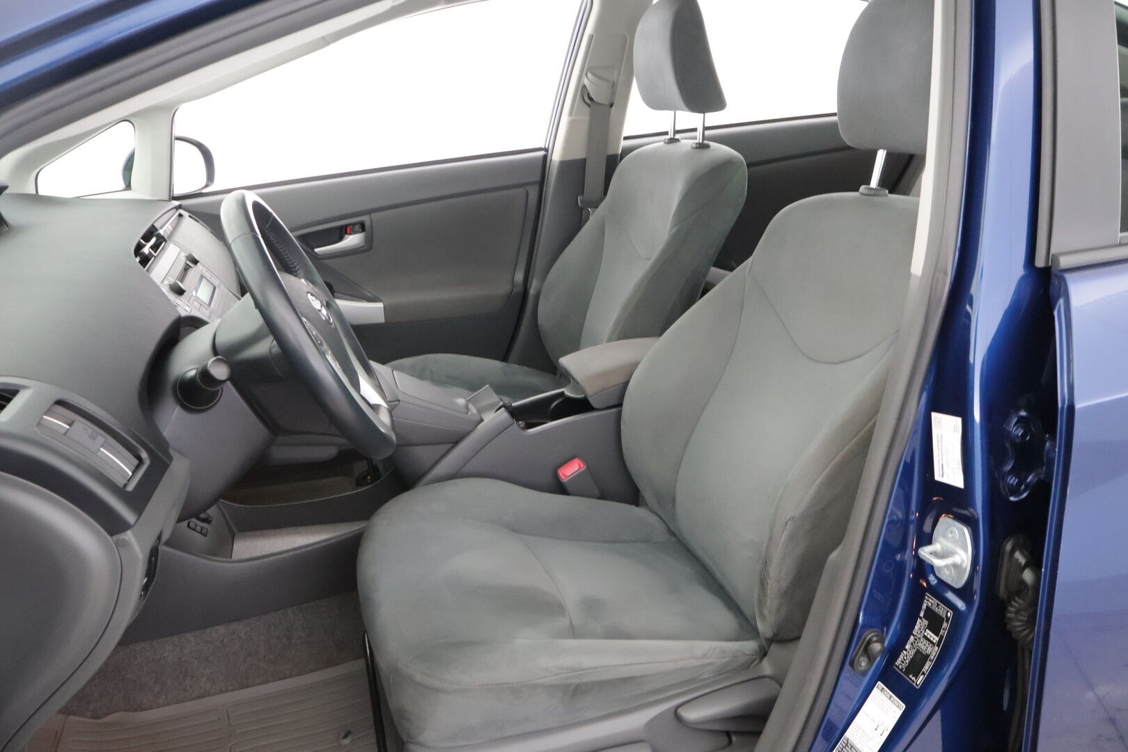 Toyota Prius 2011 HSD Sol 5ov - Suomi-auto / Hud / Lohko / Vakkari / P-tutkat