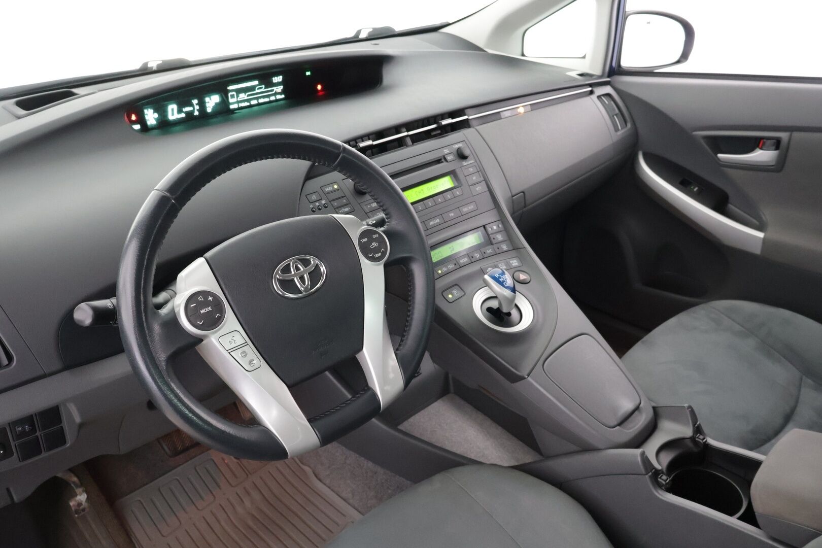 Toyota Prius 2011 HSD Sol 5ov - Suomi-auto / Hud / Lohko / Vakkari / P-tutkat