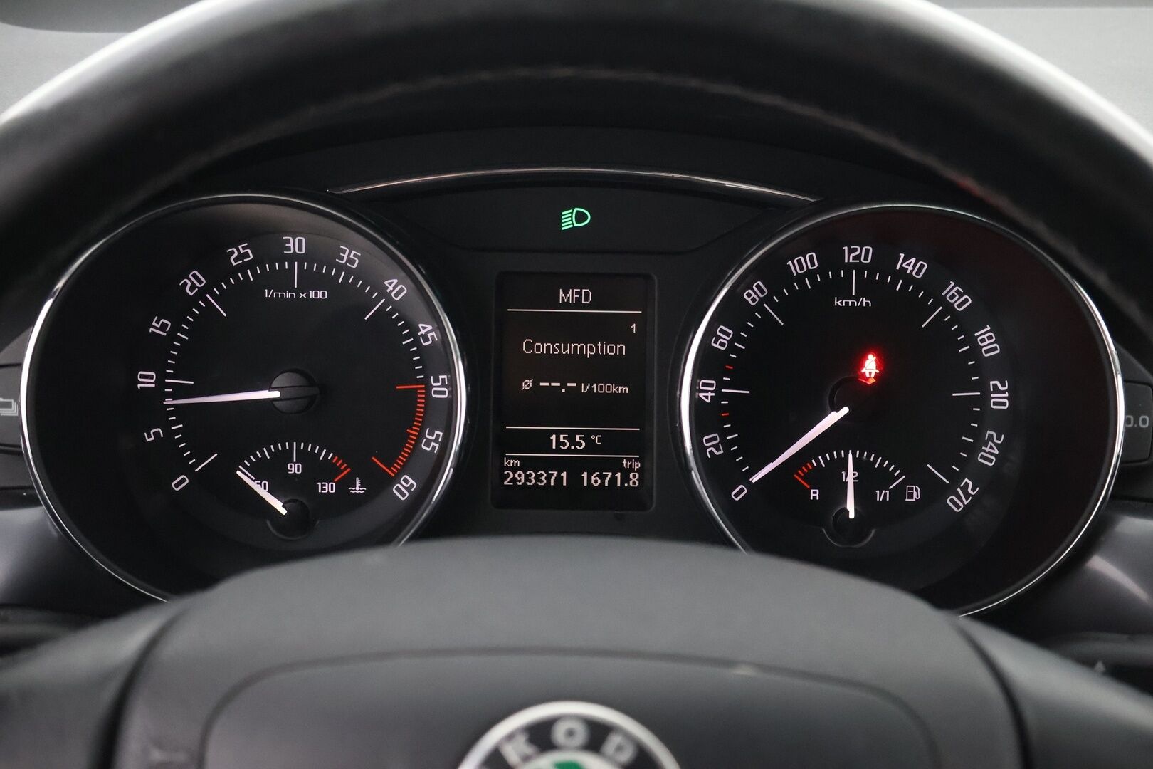 Skoda Superb 2011 Combi 1,6 TDI Comfort GreenLine - Suomiauto / Vetokoukku / Vakkari / Lohko & Sisäpistoke / Jakopää tehty / Juuri tullut Tampereelle!